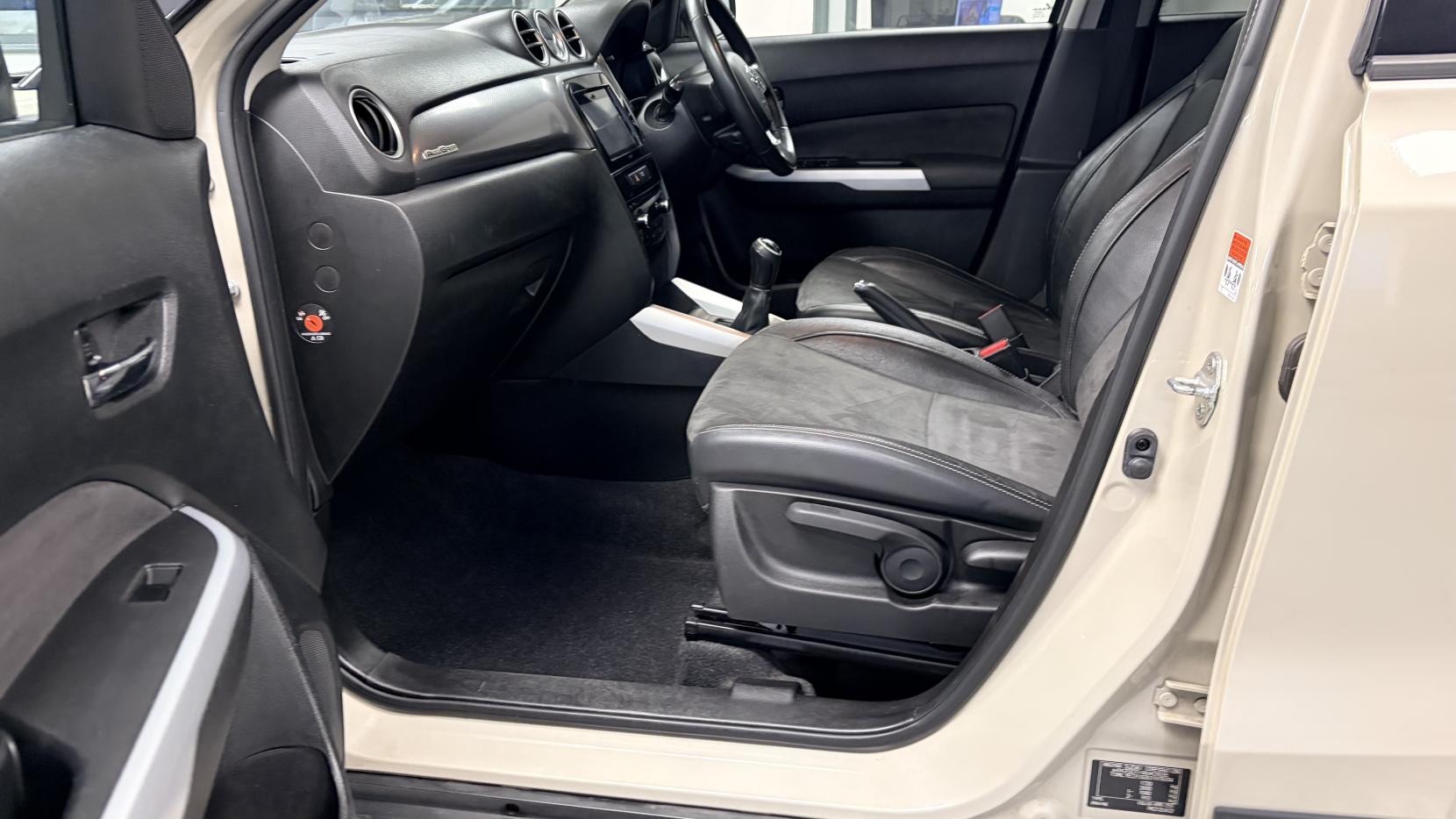 Suzuki Vitara 1.6 SZ5 SUV 5dr Petrol Manual ALLGRIP Euro 6 (s/s) (120 ps)