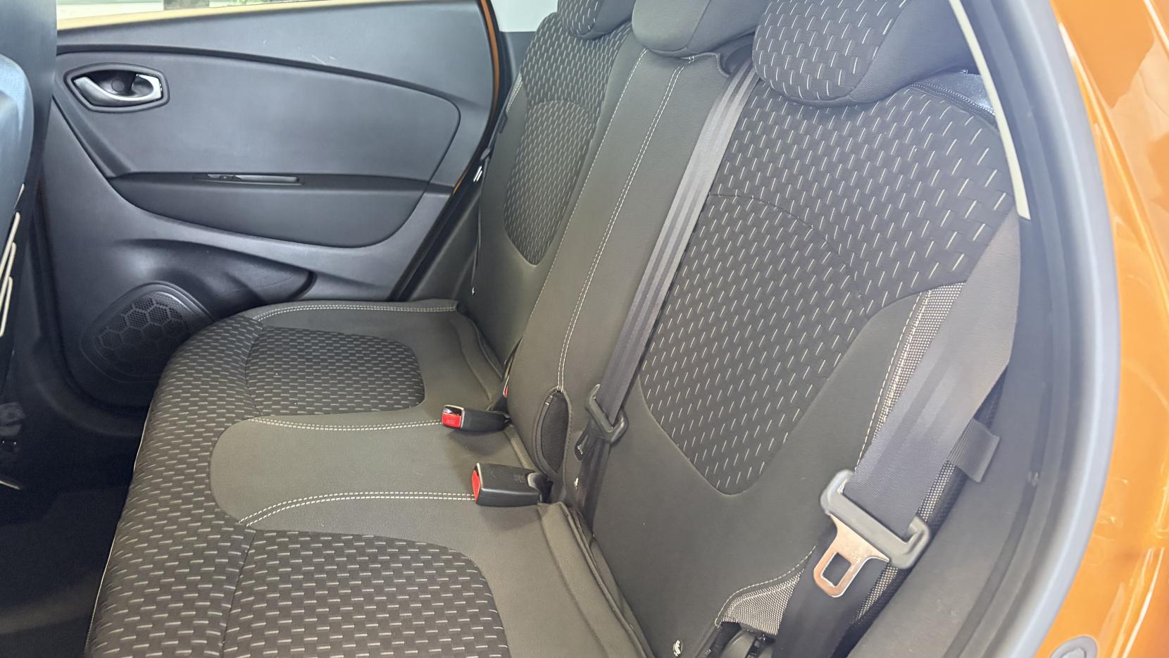 Renault Captur 0.9 TCe ENERGY Dynamique Nav SUV 5dr Petrol Manual Euro 6 (s/s) (90 ps)