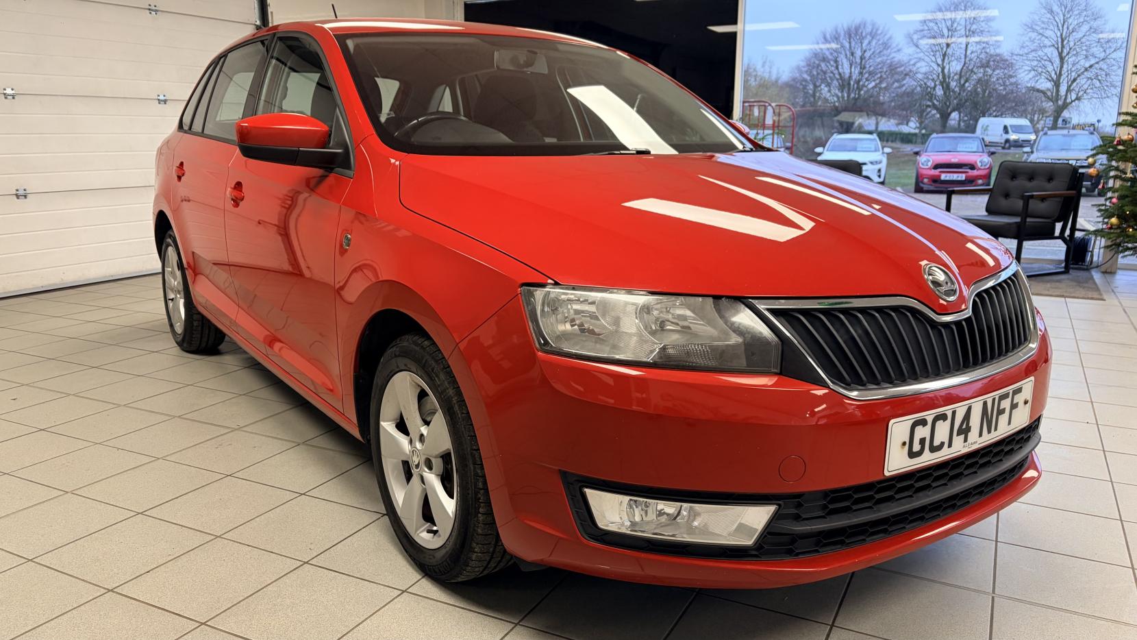 Skoda Rapid Spaceback 1.2 TSI SE Hatchback 5dr Petrol Manual Euro 5 (105 ps)