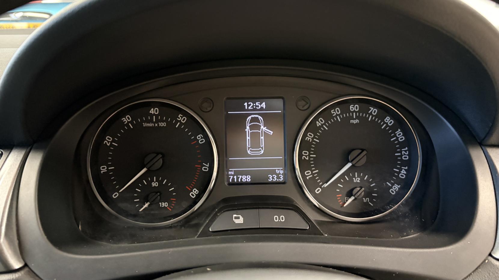 Skoda Rapid Spaceback 1.2 TSI SE Hatchback 5dr Petrol Manual Euro 5 (105 ps)