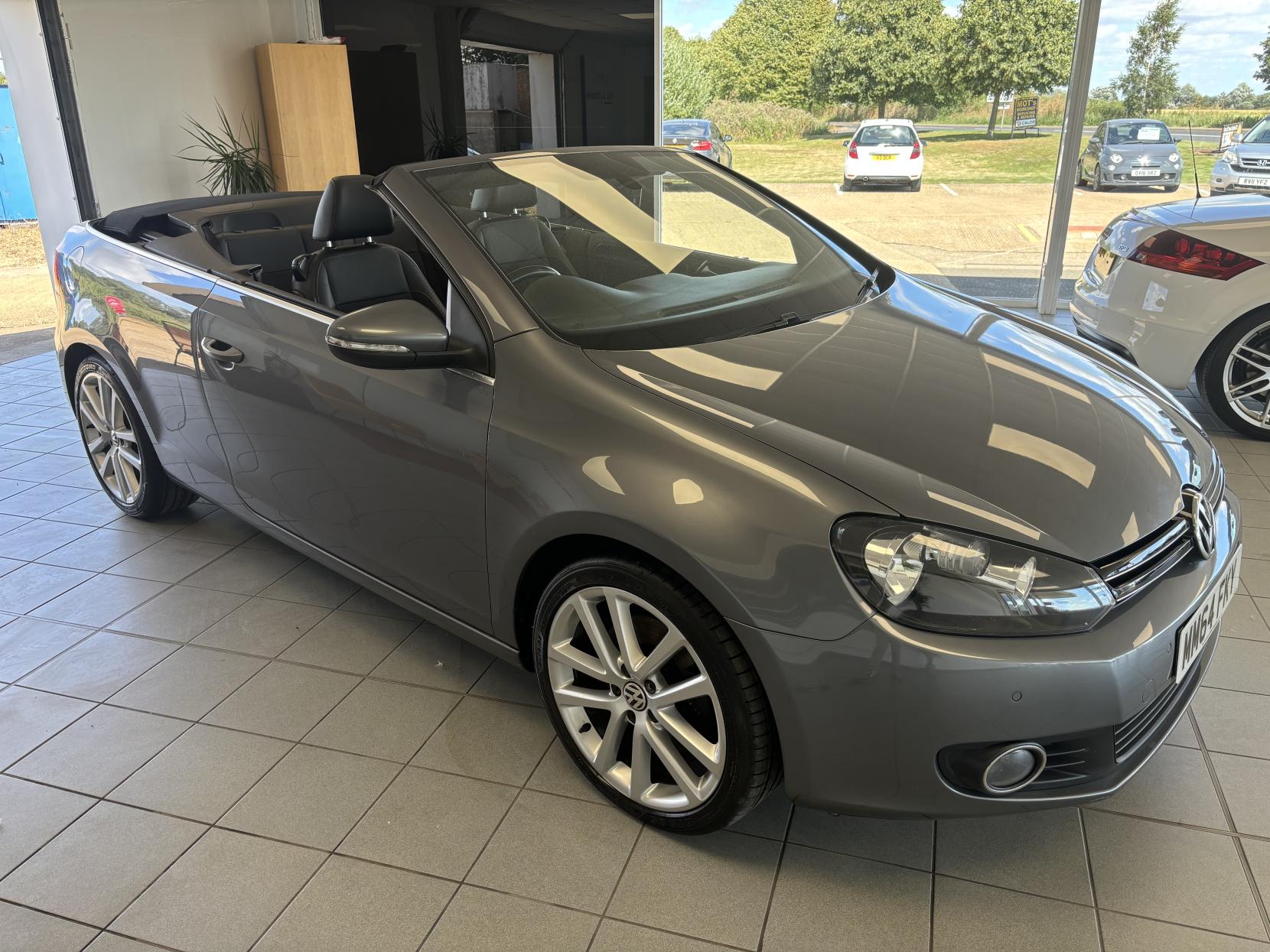 Volkswagen Golf 2.0 TDI BlueMotion Tech GT Cabriolet 2dr Diesel Manual Euro 5 (s/s) (140 ps)