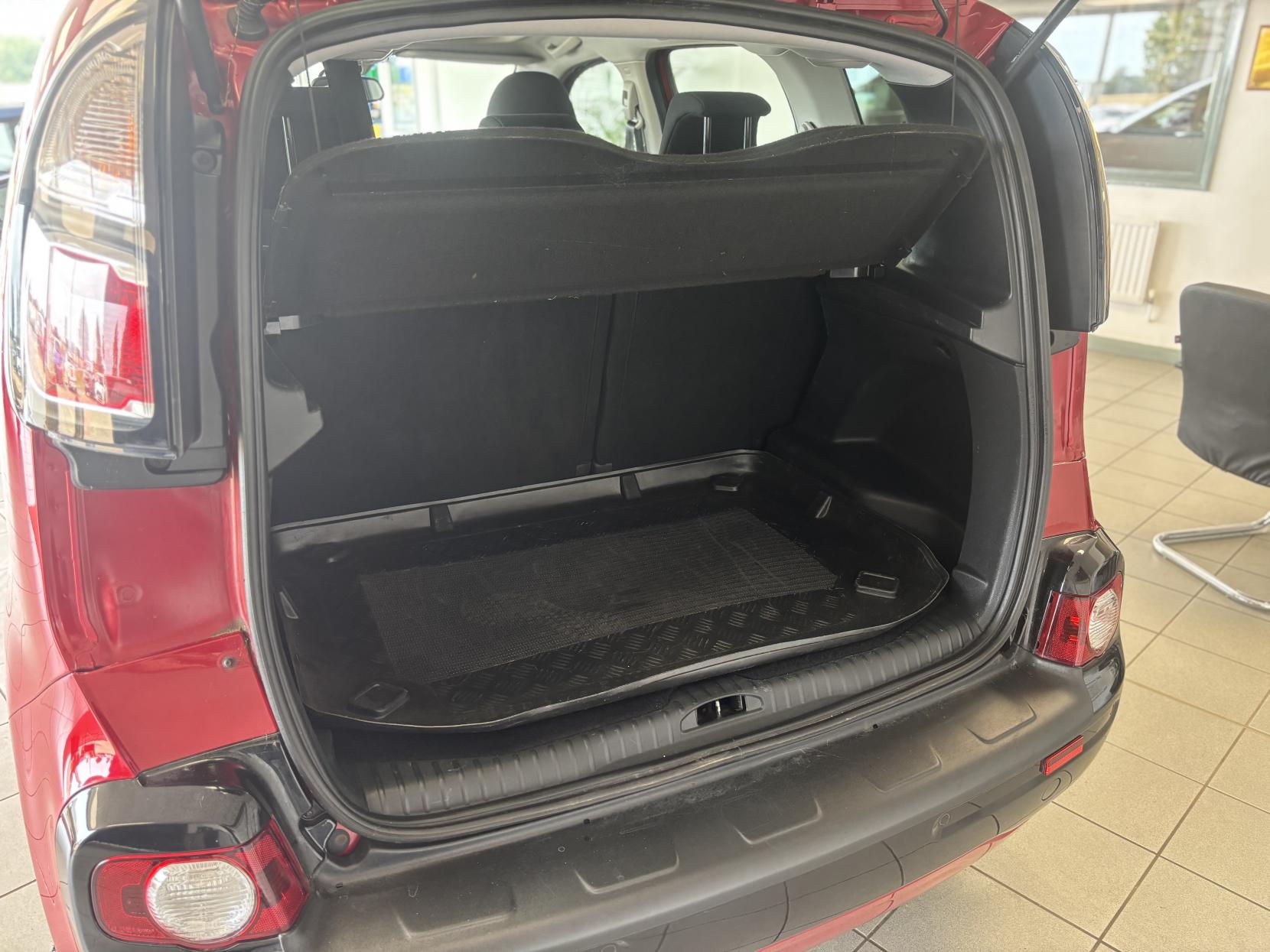 Citroen C3 Picasso 1.6 BlueHDi Platinum MPV 5dr Diesel Manual Euro 6 (100 ps)