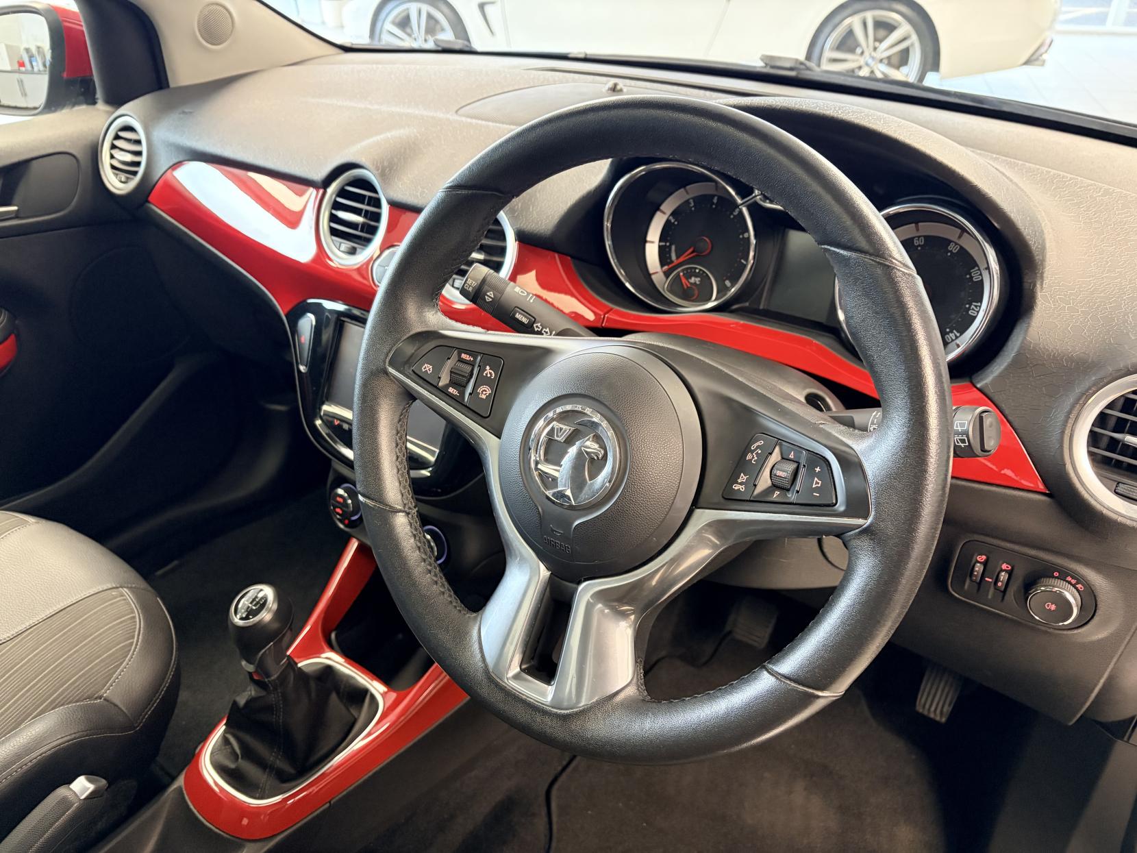 Vauxhall ADAM 1.4 16v GLAM Hatchback 3dr Petrol Manual Euro 5 (87 ps)