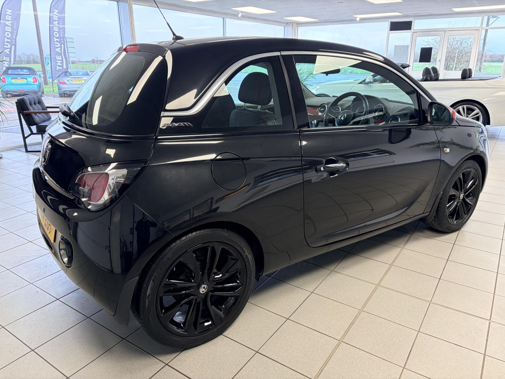 Vauxhall ADAM 1.4 16v GLAM Hatchback 3dr Petrol Manual Euro 5 (87 ps)