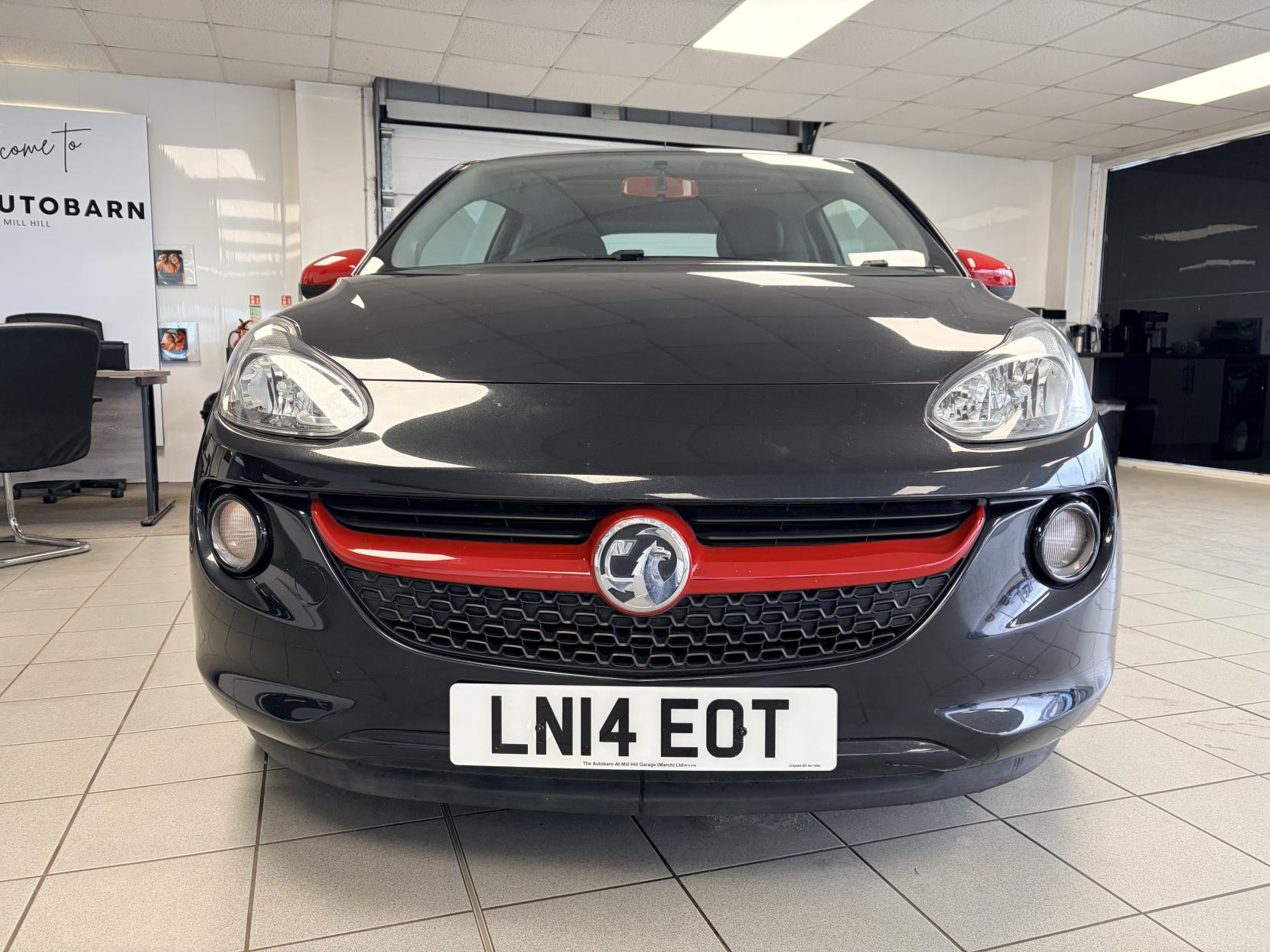 Vauxhall ADAM 1.4 16v GLAM Hatchback 3dr Petrol Manual Euro 5 (87 ps)