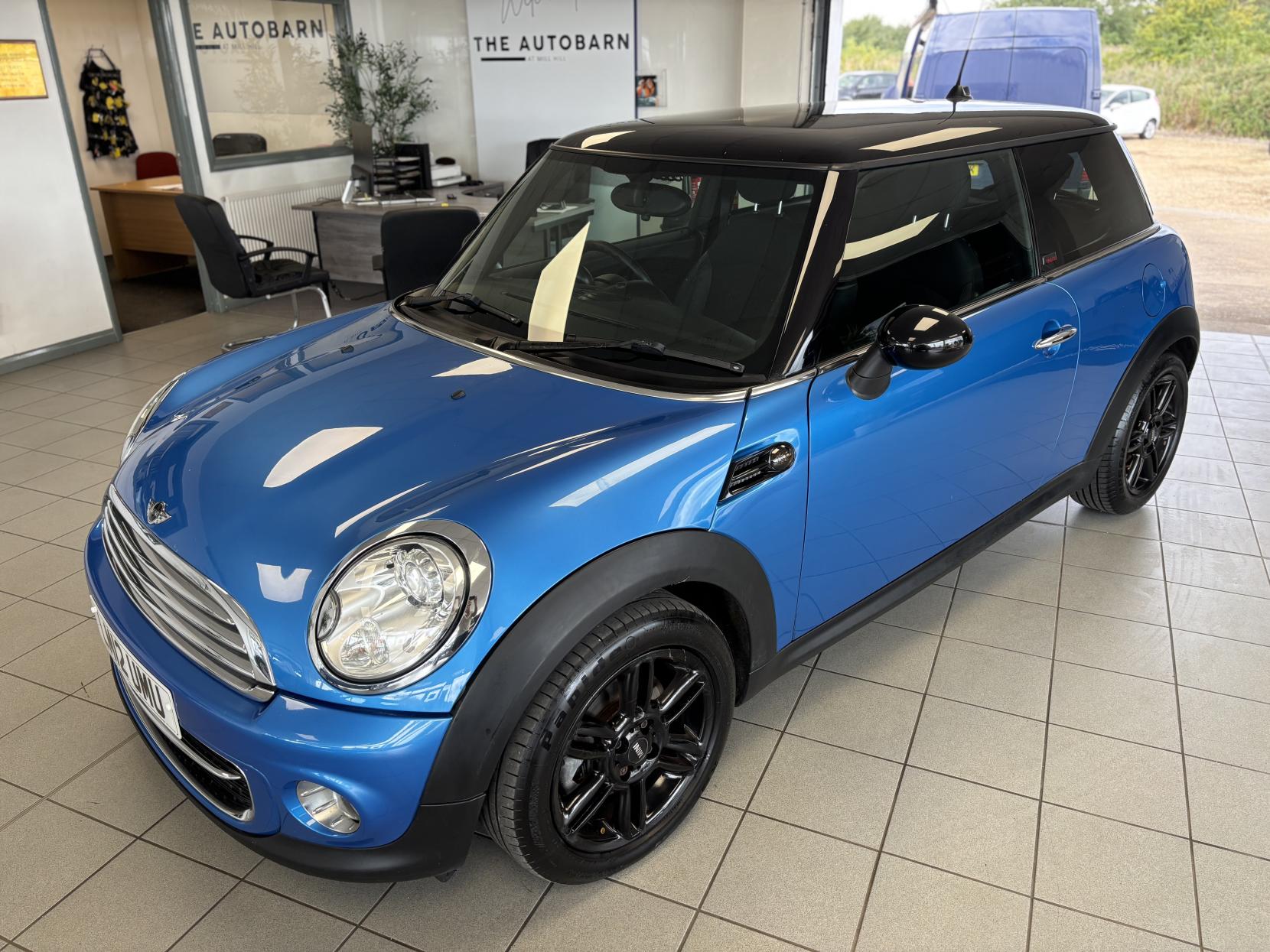 MINI Hatch 1.6 Cooper D Pimlico Hatchback 3dr Diesel Manual Euro 5 (s/s) (112 ps)