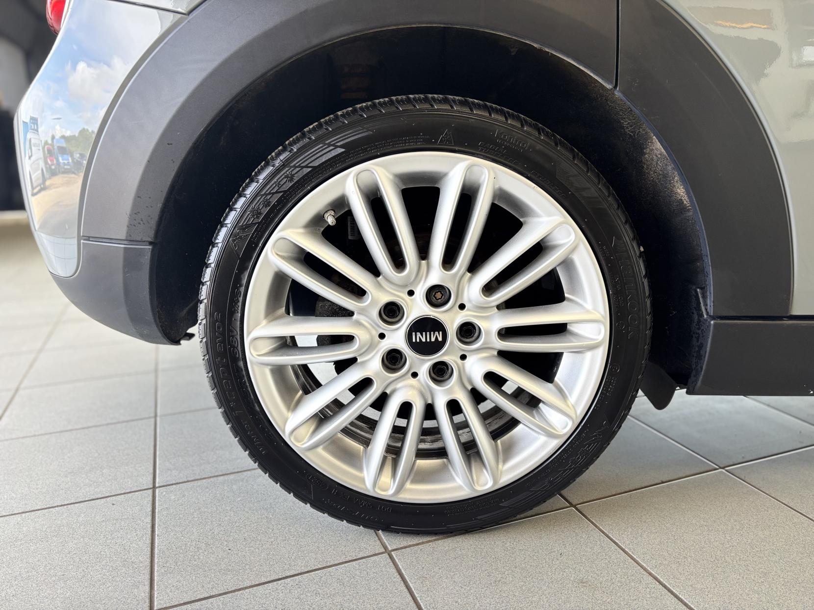 MINI Hatch 1.5 Cooper Hatchback 5dr Petrol Manual Euro 6 (s/s) (136 ps)