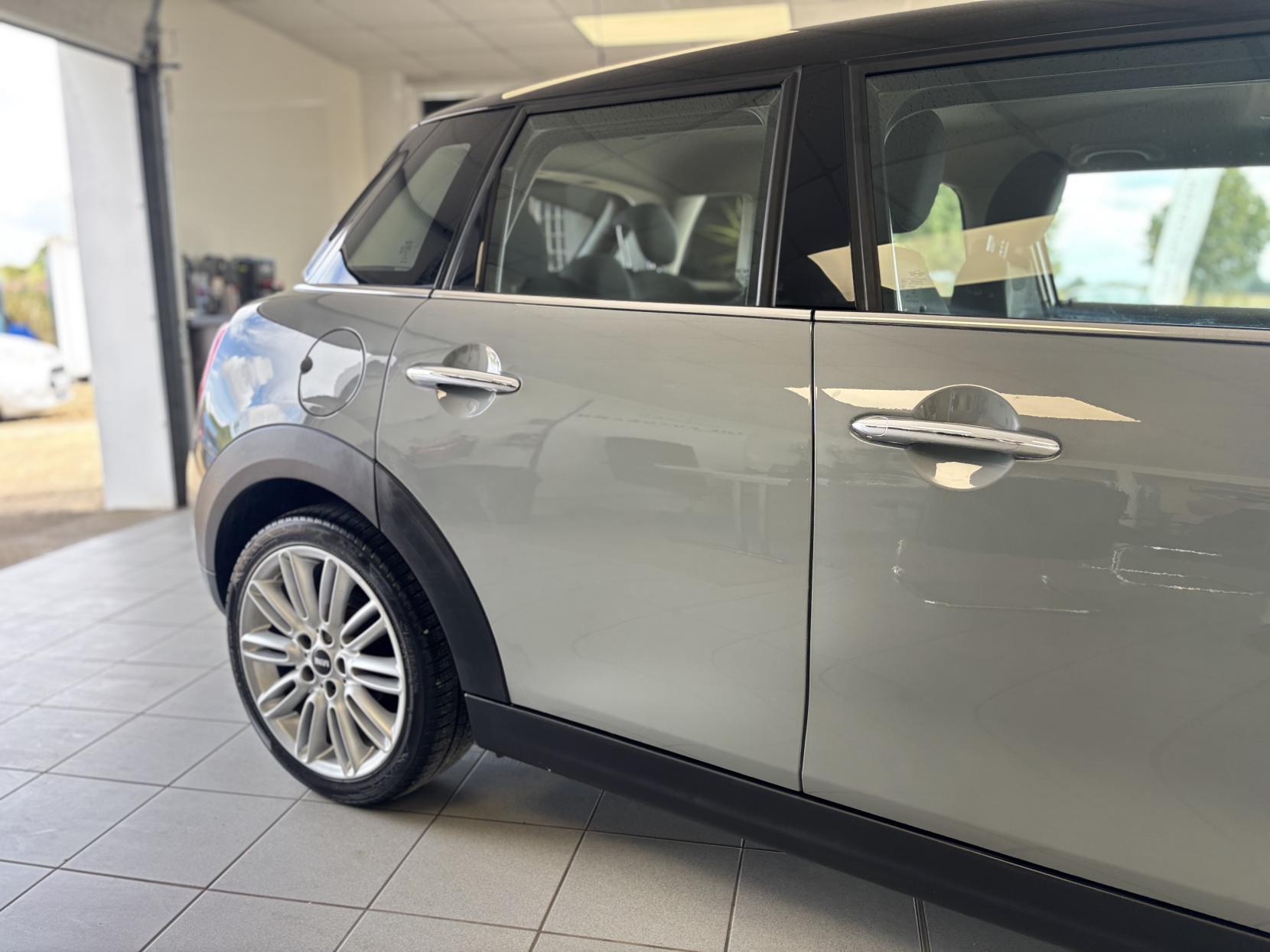 MINI Hatch 1.5 Cooper Hatchback 5dr Petrol Manual Euro 6 (s/s) (136 ps)