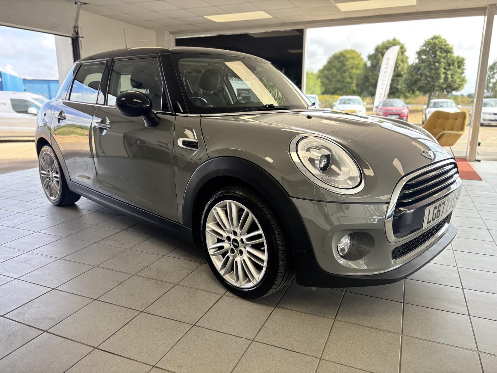 MINI Hatch 1.5 Cooper Hatchback 5dr Petrol Manual Euro 6 (s/s) (136 ps)