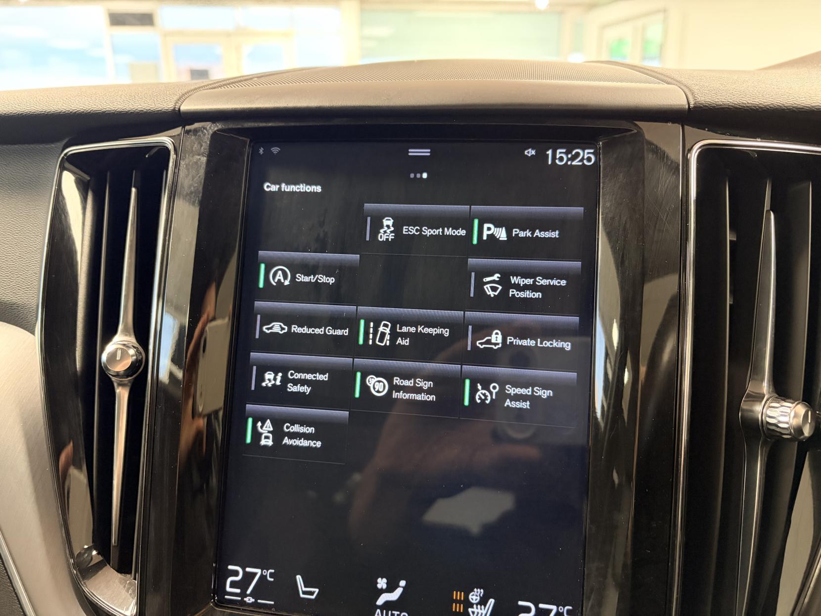 Volvo XC60 2.0 D4 Momentum SUV 5dr Diesel Manual AWD Euro 6 (s/s) (190 ps)