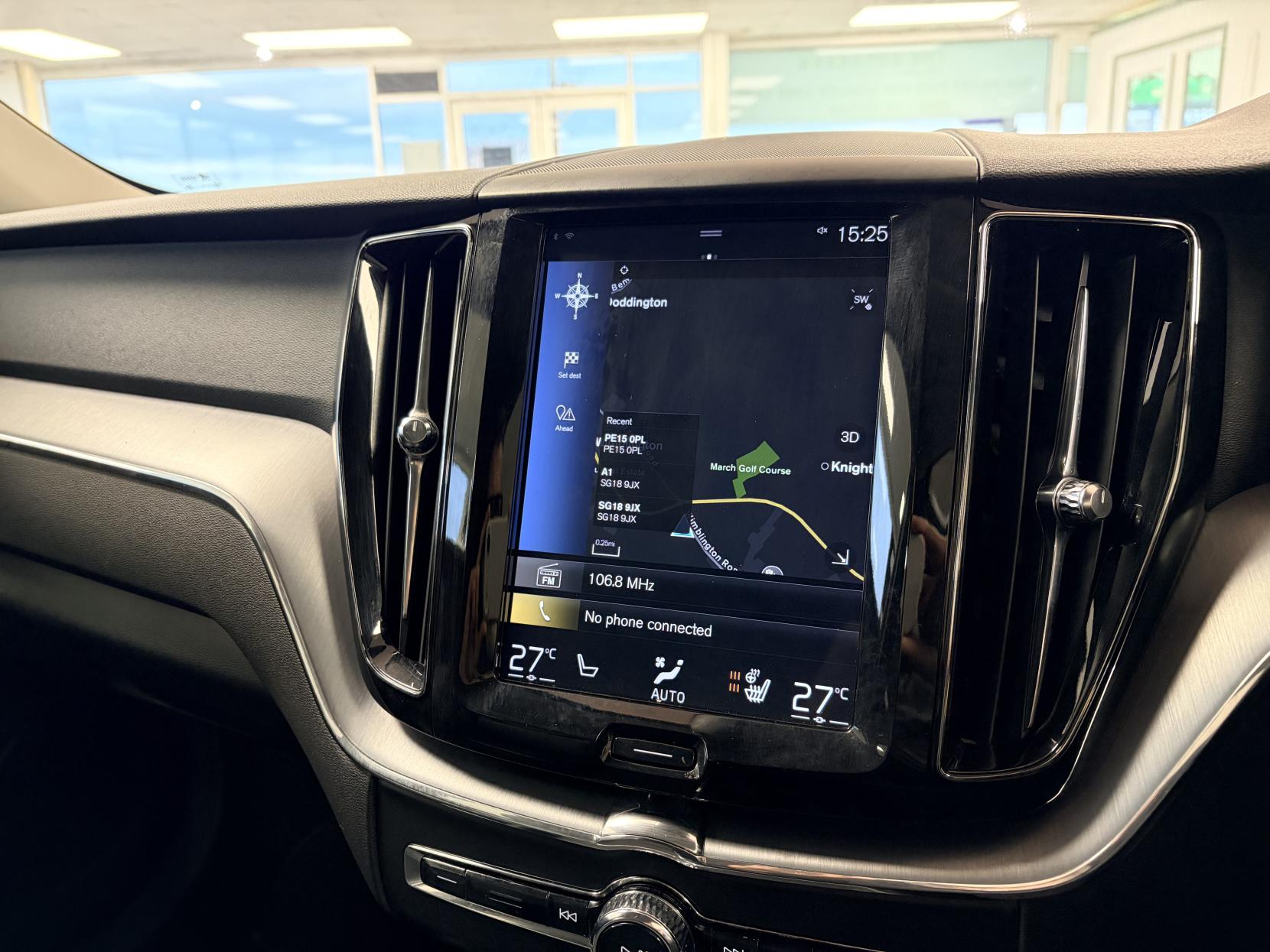 Volvo XC60 2.0 D4 Momentum SUV 5dr Diesel Manual AWD Euro 6 (s/s) (190 ps)