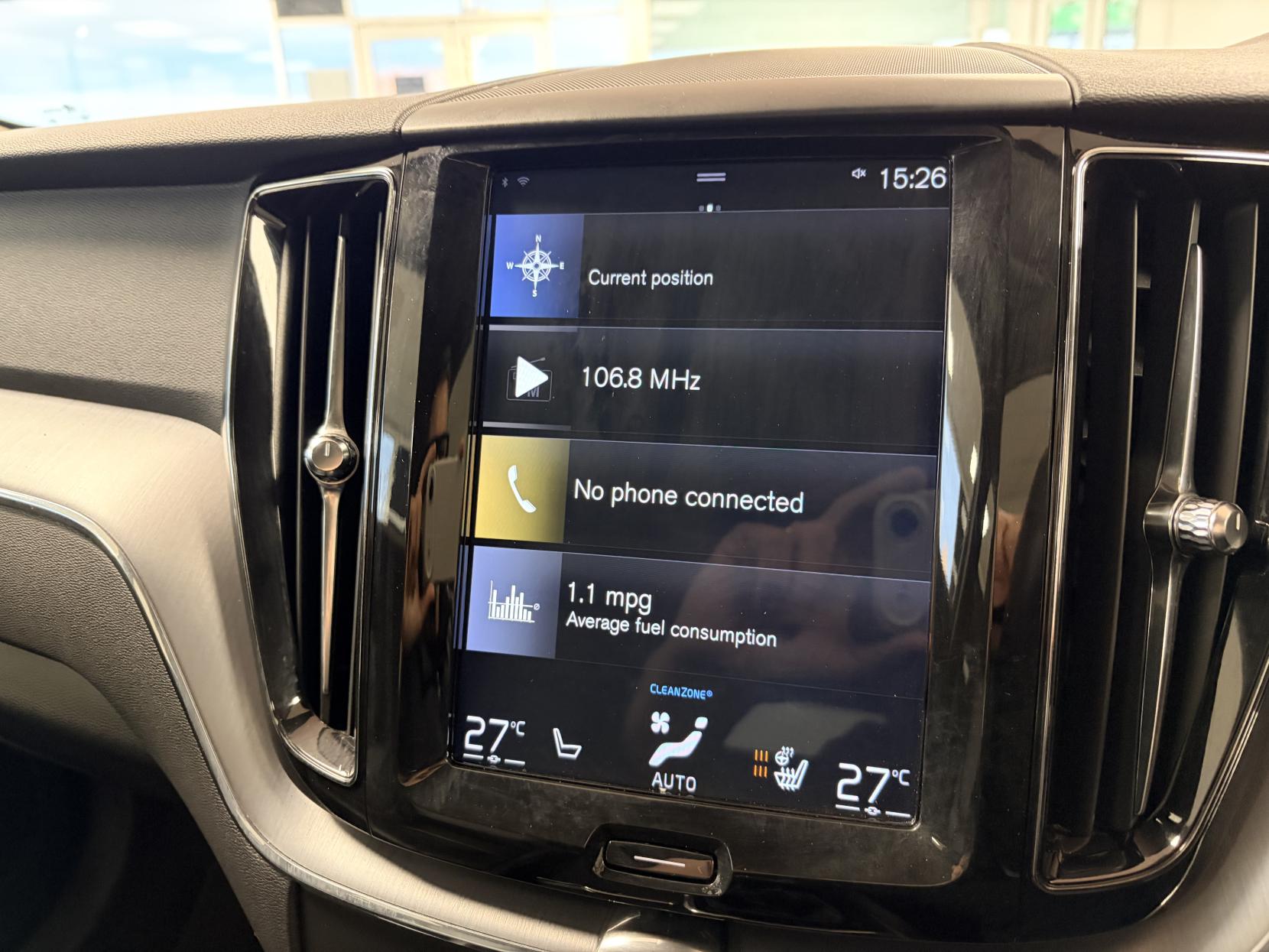 Volvo XC60 2.0 D4 Momentum SUV 5dr Diesel Manual AWD Euro 6 (s/s) (190 ps)