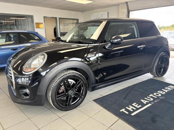 MINI Hatch 1.5 Cooper D Hatchback 3dr Diesel Manual Euro 6 (s/s) (116 ps)
