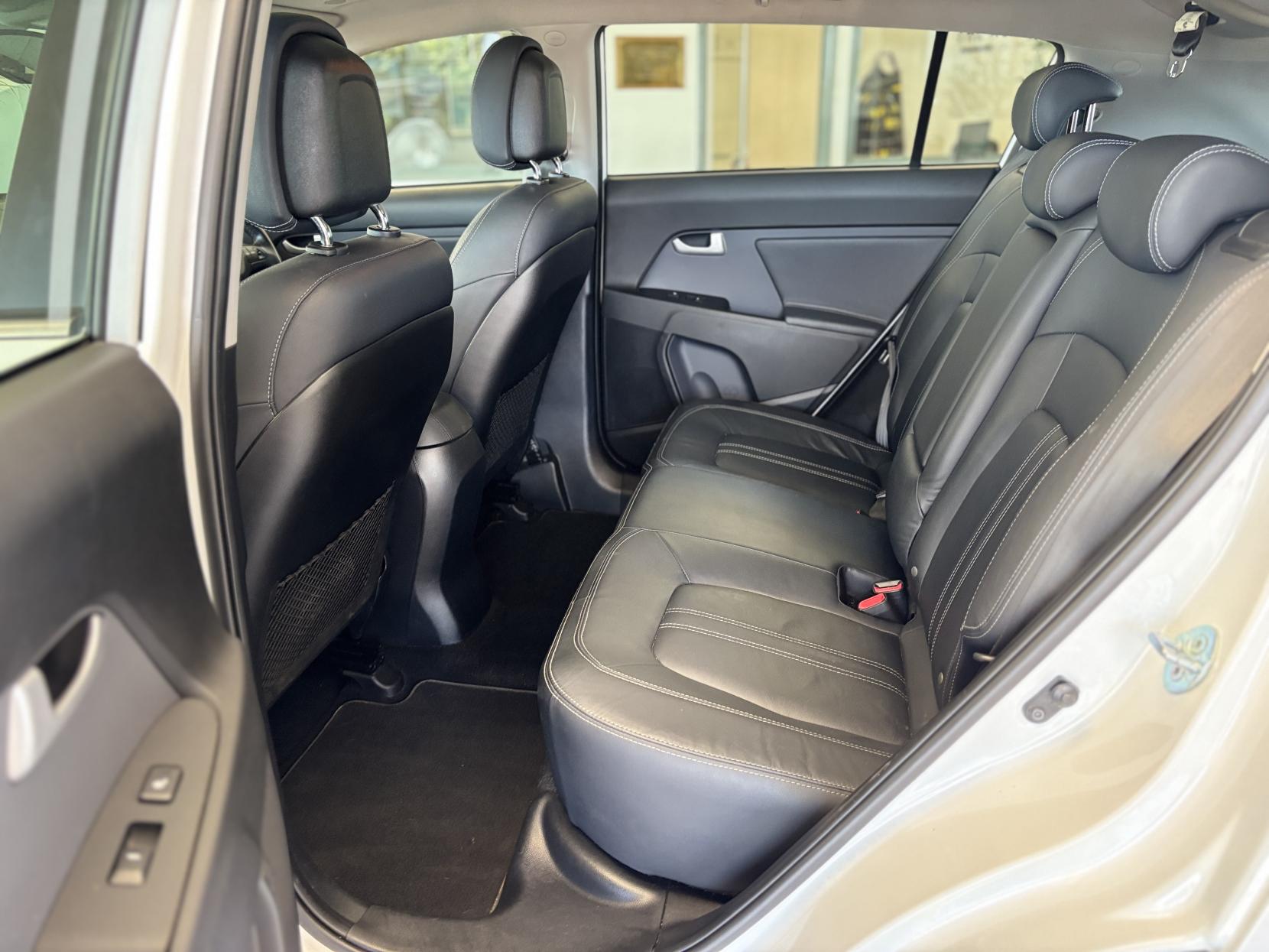 Kia Sportage 2.0 CRDi KX-3 SUV 5dr Diesel Manual AWD Euro 5 (134 bhp)