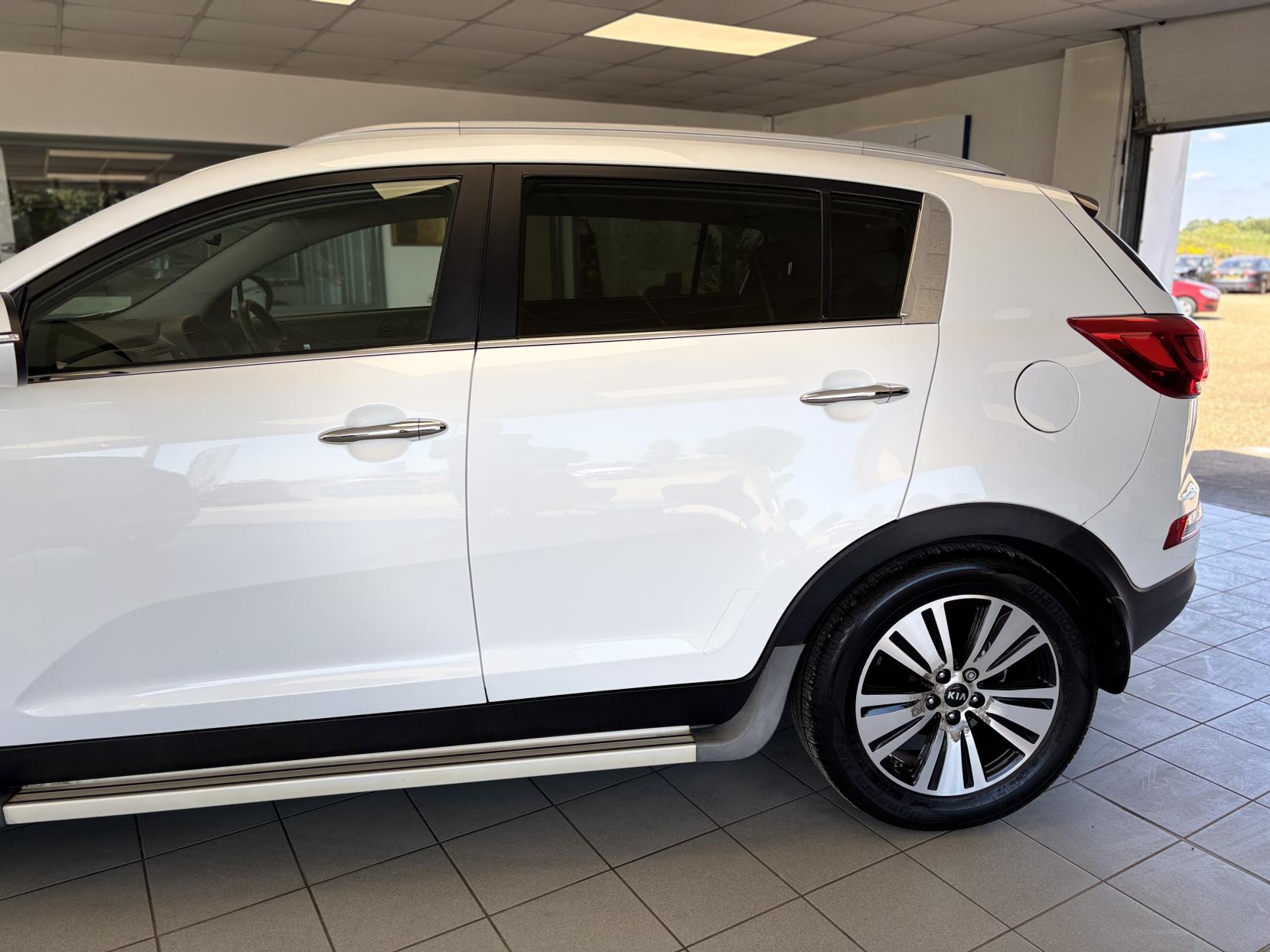 Kia Sportage 2.0 CRDi KX-3 SUV 5dr Diesel Manual AWD Euro 5 (134 bhp)