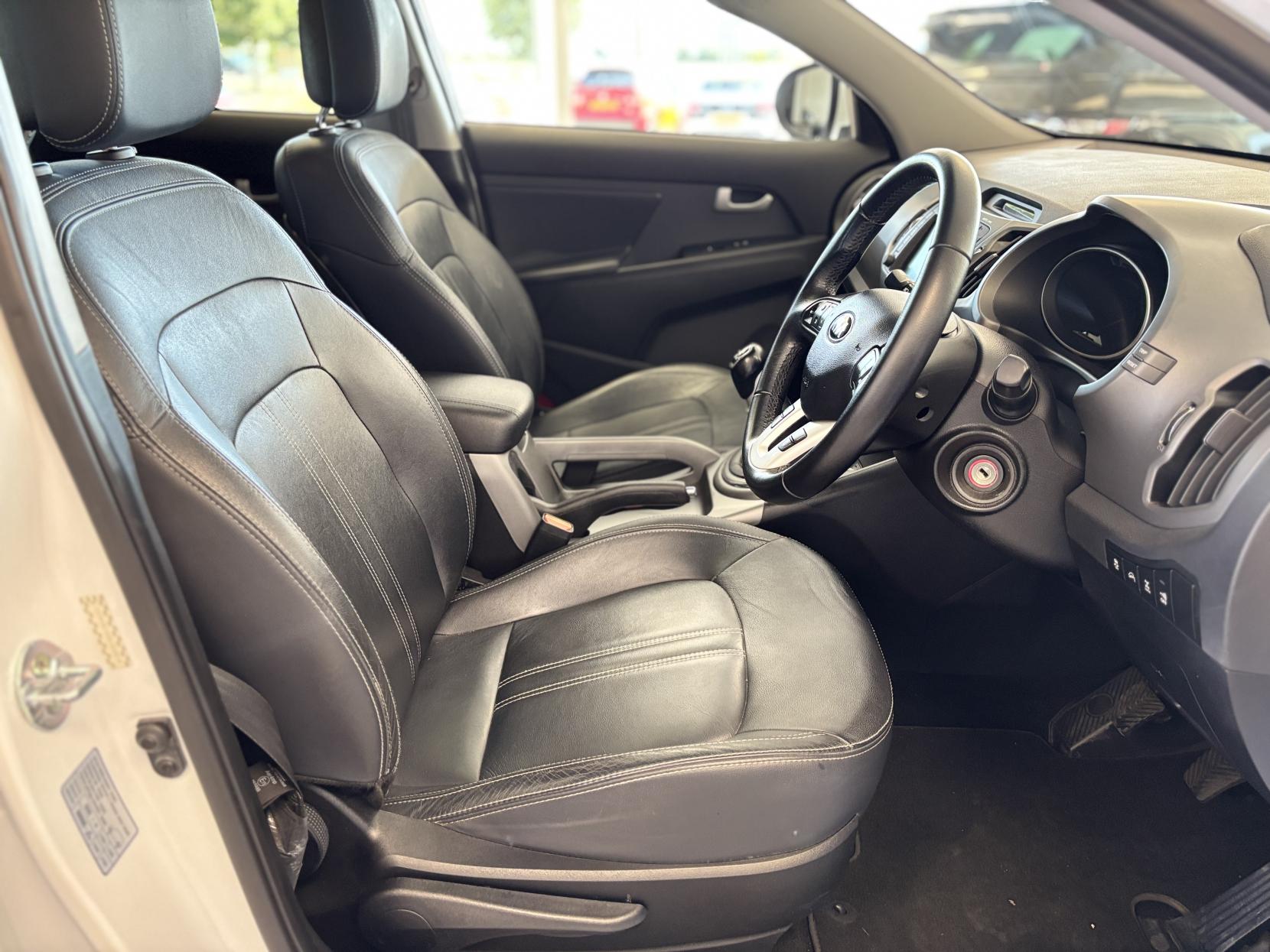 Kia Sportage 2.0 CRDi KX-3 SUV 5dr Diesel Manual AWD Euro 5 (134 bhp)