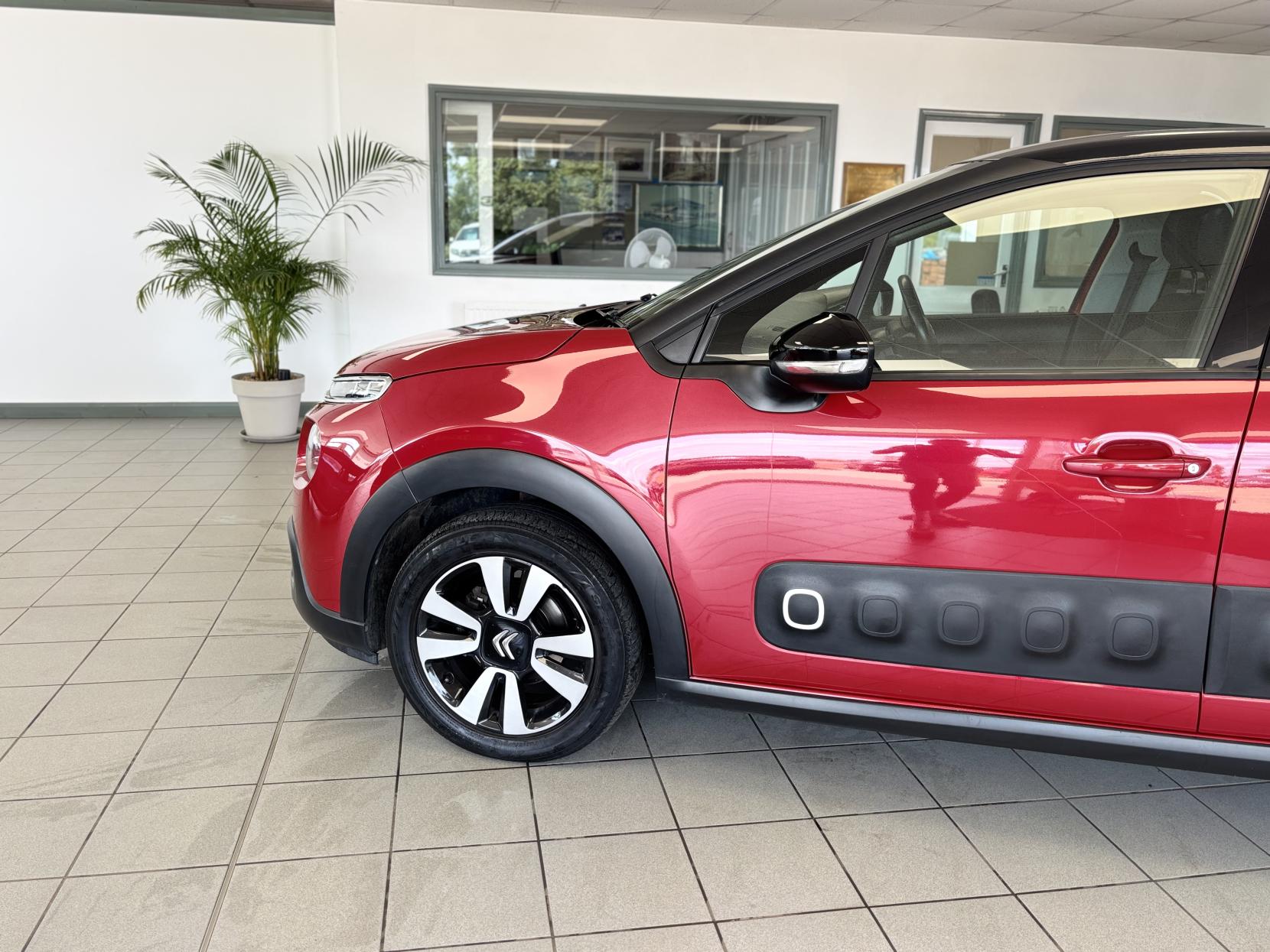 Citroen C3 1.2 PureTech Flair Hatchback 5dr Petrol Manual Euro 6 (s/s) (110 ps)