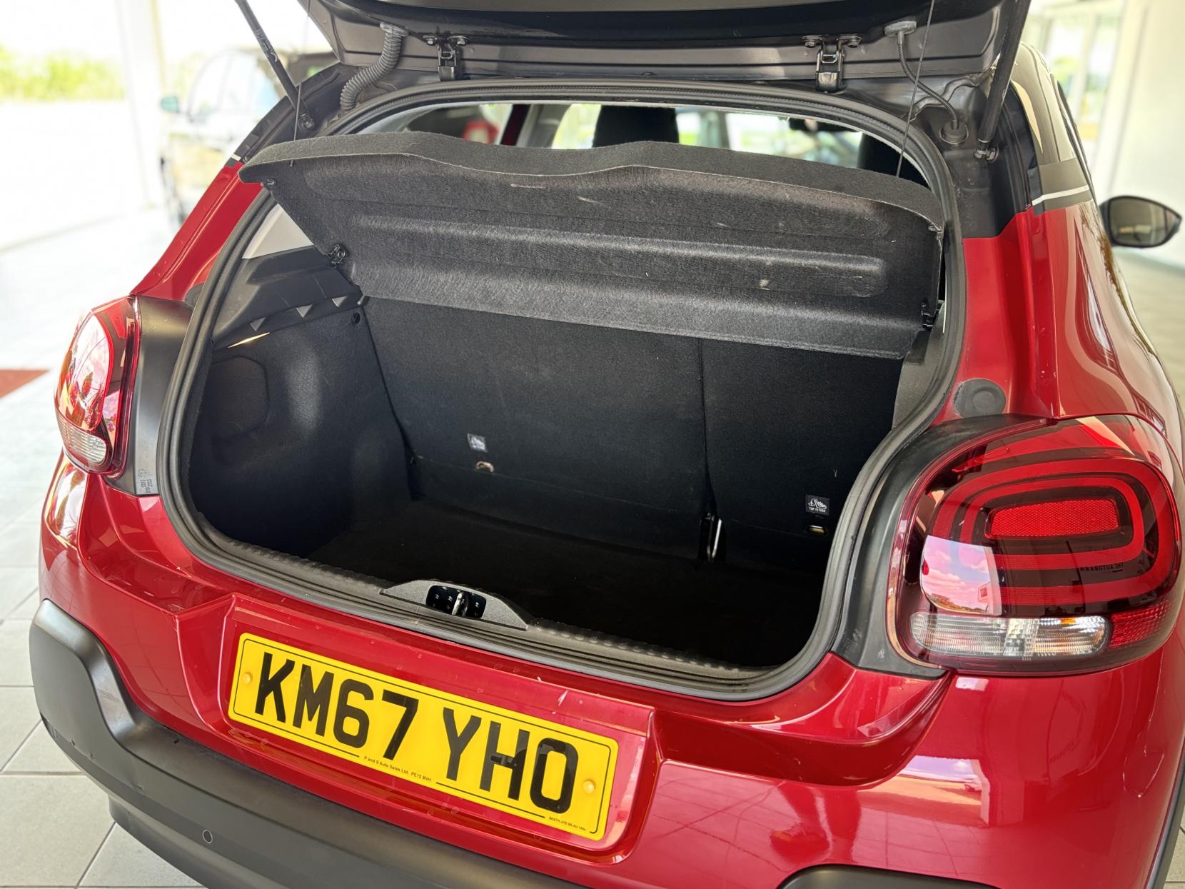 Citroen C3 1.2 PureTech Flair Hatchback 5dr Petrol Manual Euro 6 (s/s) (110 ps)