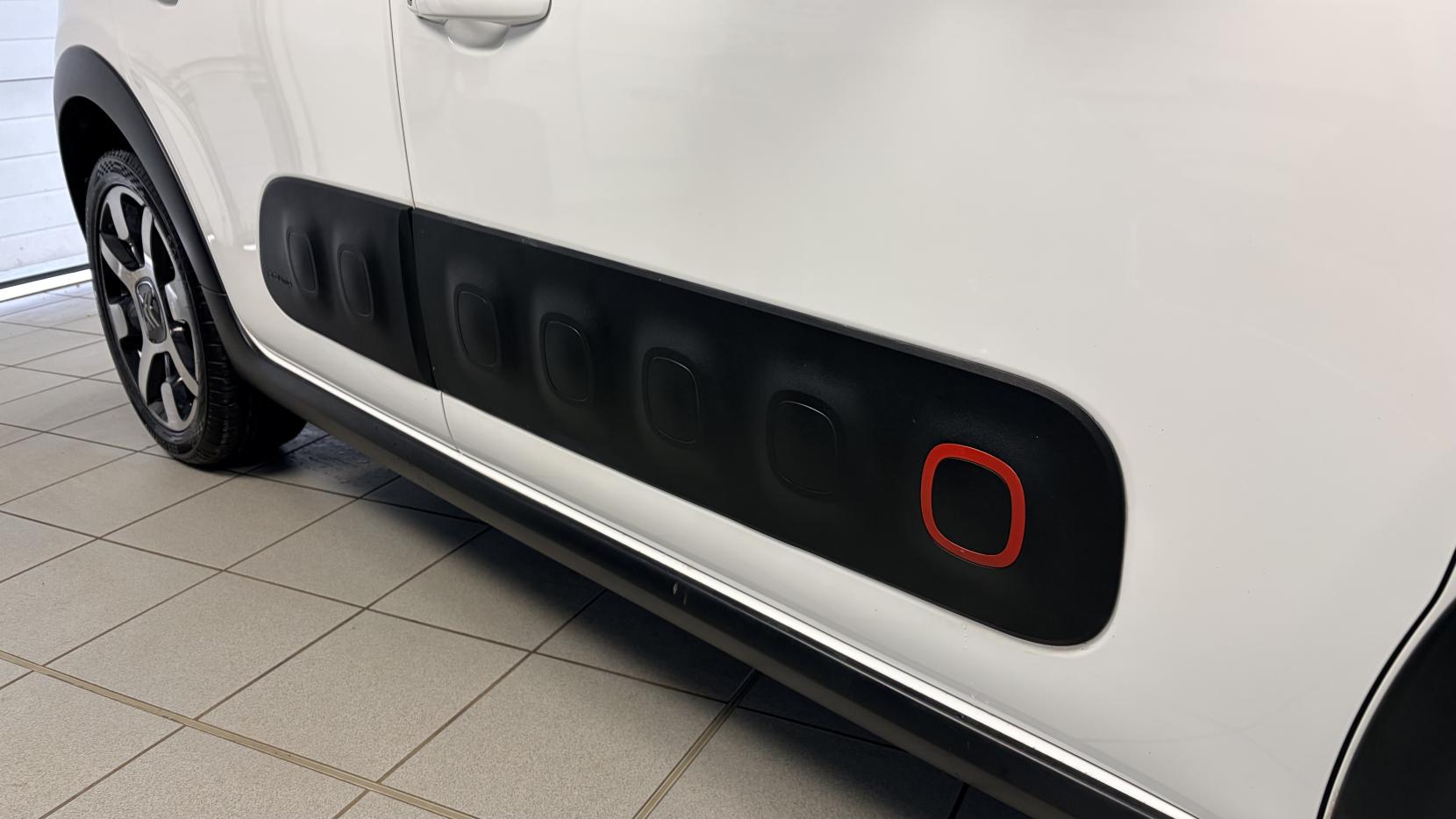 Citroen C3 1.2 PureTech Flair Hatchback 5dr Petrol Manual Euro 6 (82 ps)