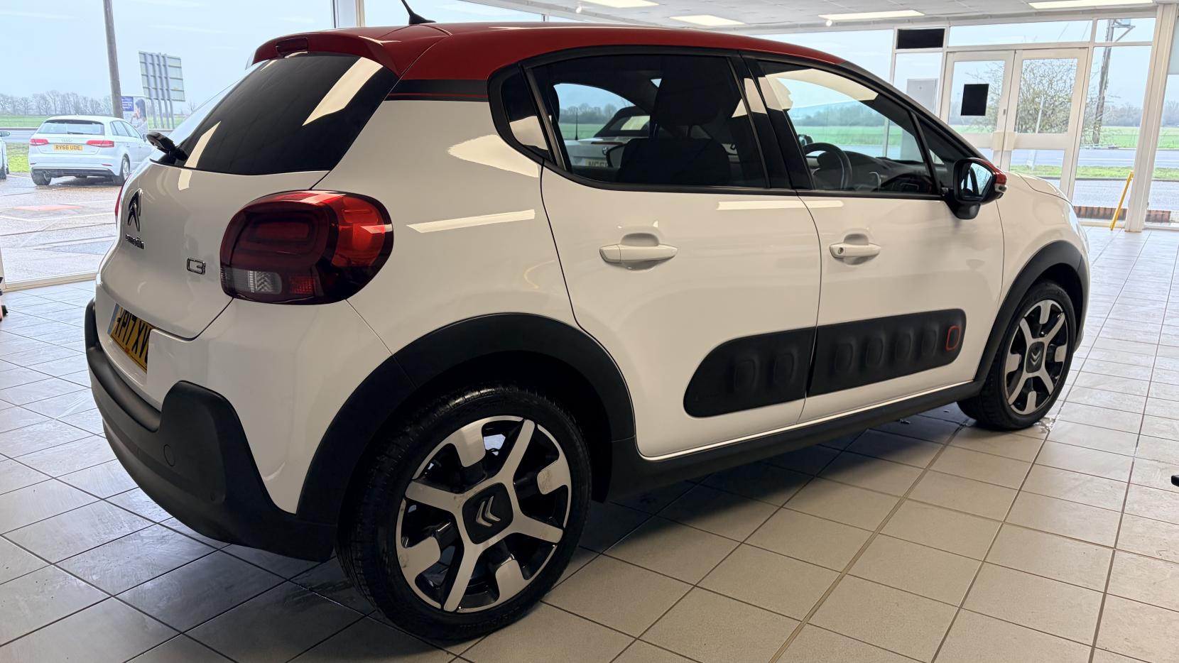 Citroen C3 1.2 PureTech Flair Hatchback 5dr Petrol Manual Euro 6 (82 ps)