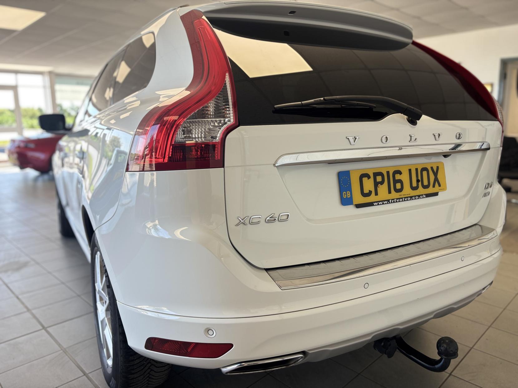 Volvo XC60 2.4 D4 SE Lux Nav SUV 5dr Diesel Manual AWD Euro 6 (s/s) (190 ps)