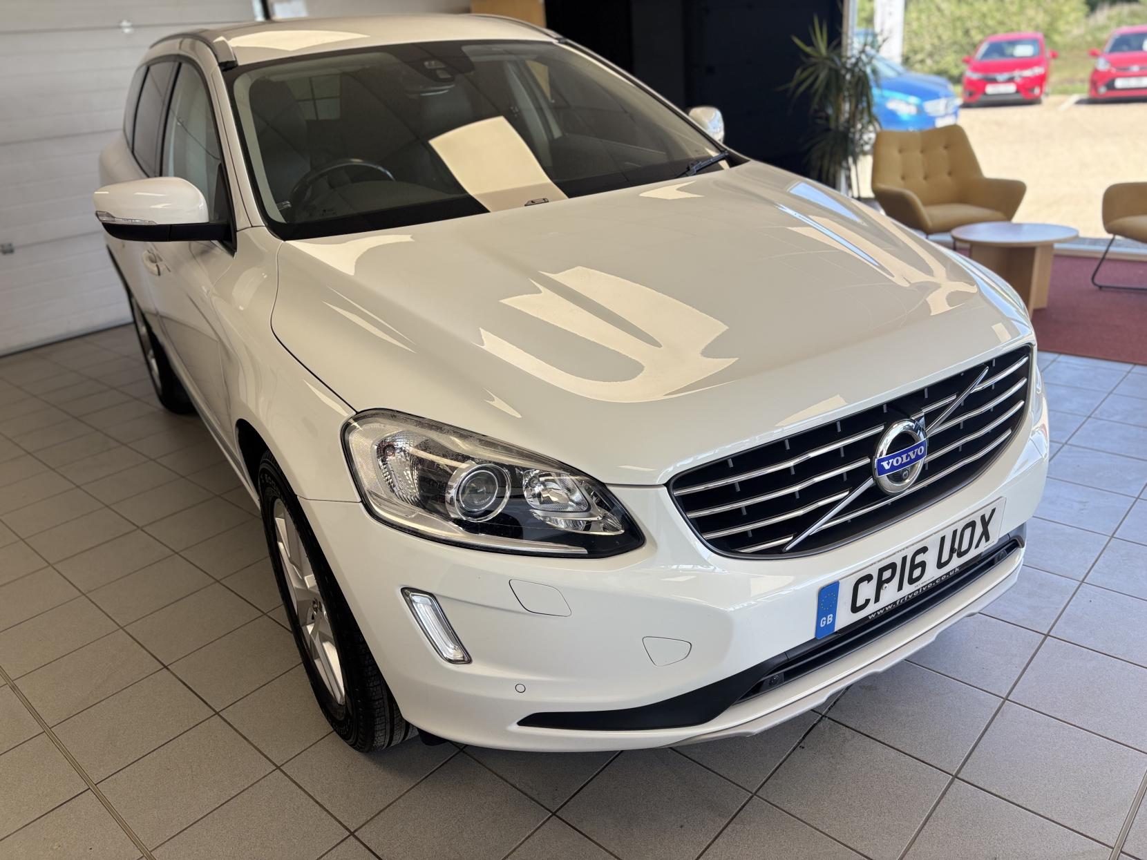 Volvo XC60 2.4 D4 SE Lux Nav SUV 5dr Diesel Manual AWD Euro 6 (s/s) (190 ps)