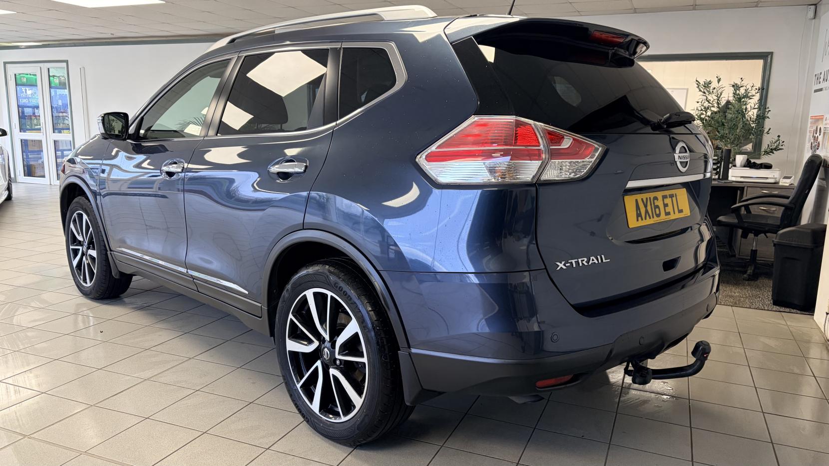 Nissan X-Trail 1.6 DIG-T Tekna SUV 5dr Petrol Manual Euro 6 (s/s) (163 ps)