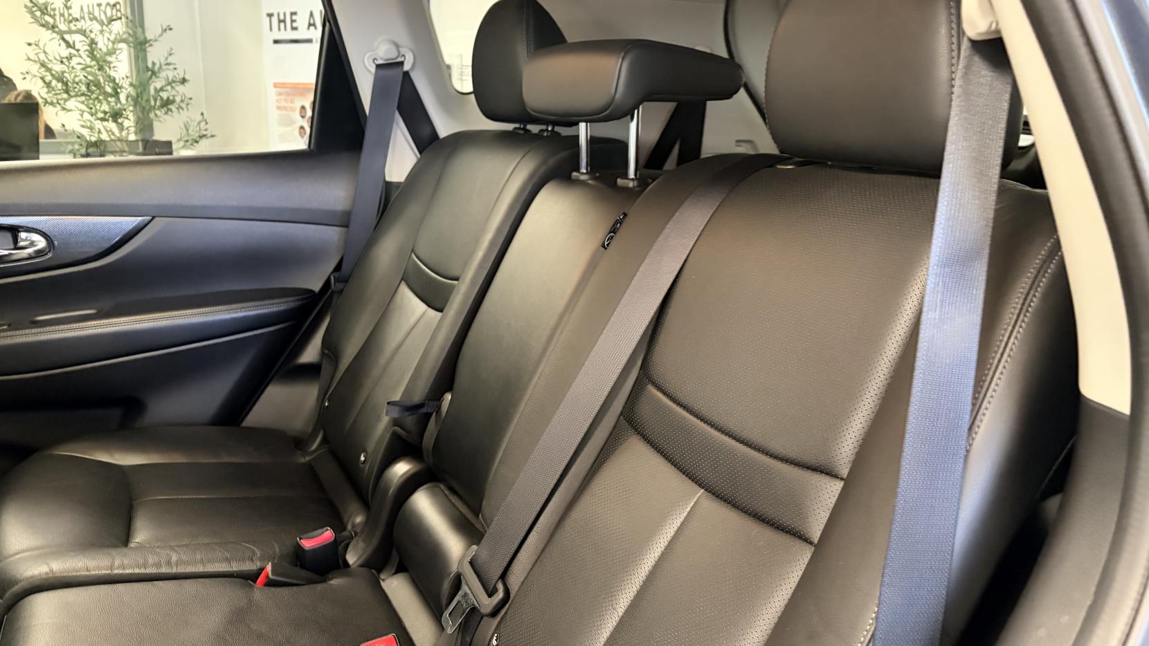 Nissan X-Trail 1.6 DIG-T Tekna SUV 5dr Petrol Manual Euro 6 (s/s) (163 ps)