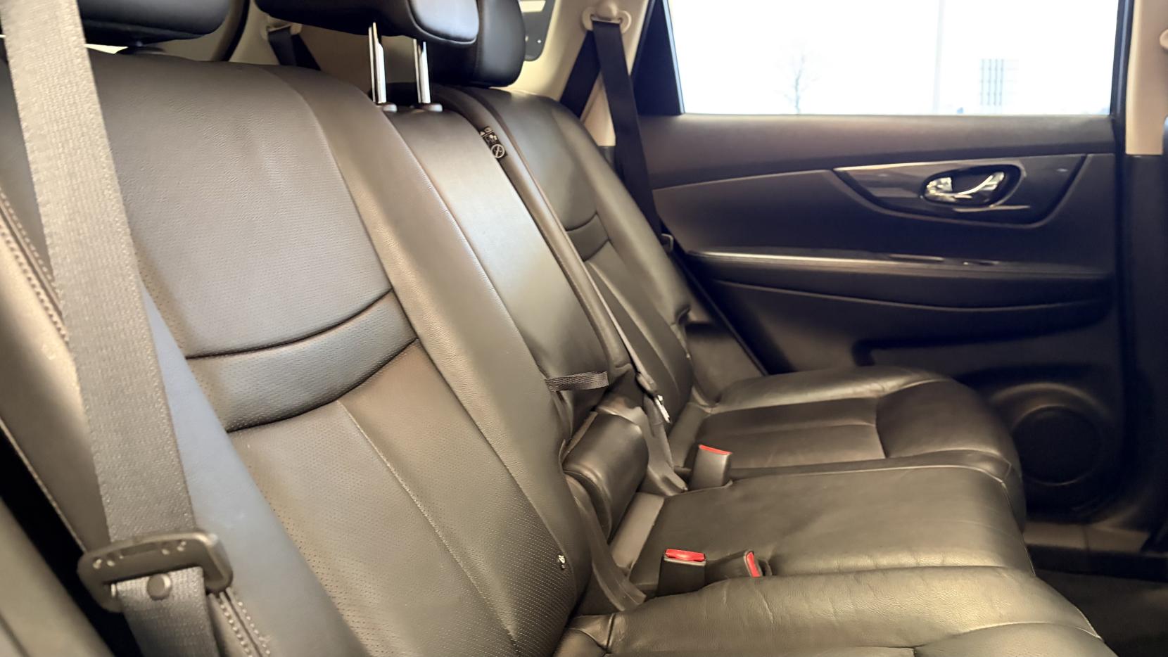 Nissan X-Trail 1.6 DIG-T Tekna SUV 5dr Petrol Manual Euro 6 (s/s) (163 ps)