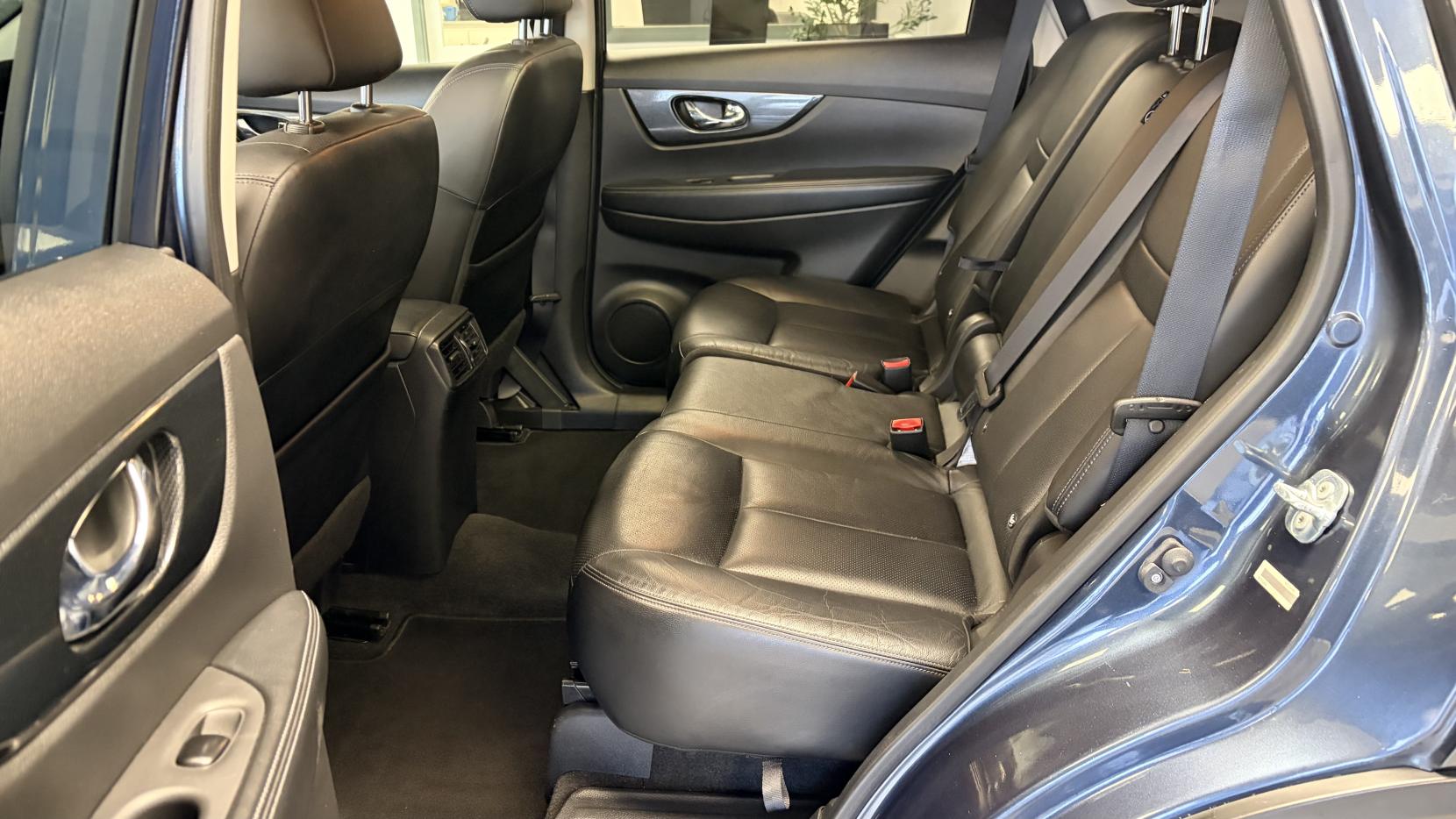 Nissan X-Trail 1.6 DIG-T Tekna SUV 5dr Petrol Manual Euro 6 (s/s) (163 ps)