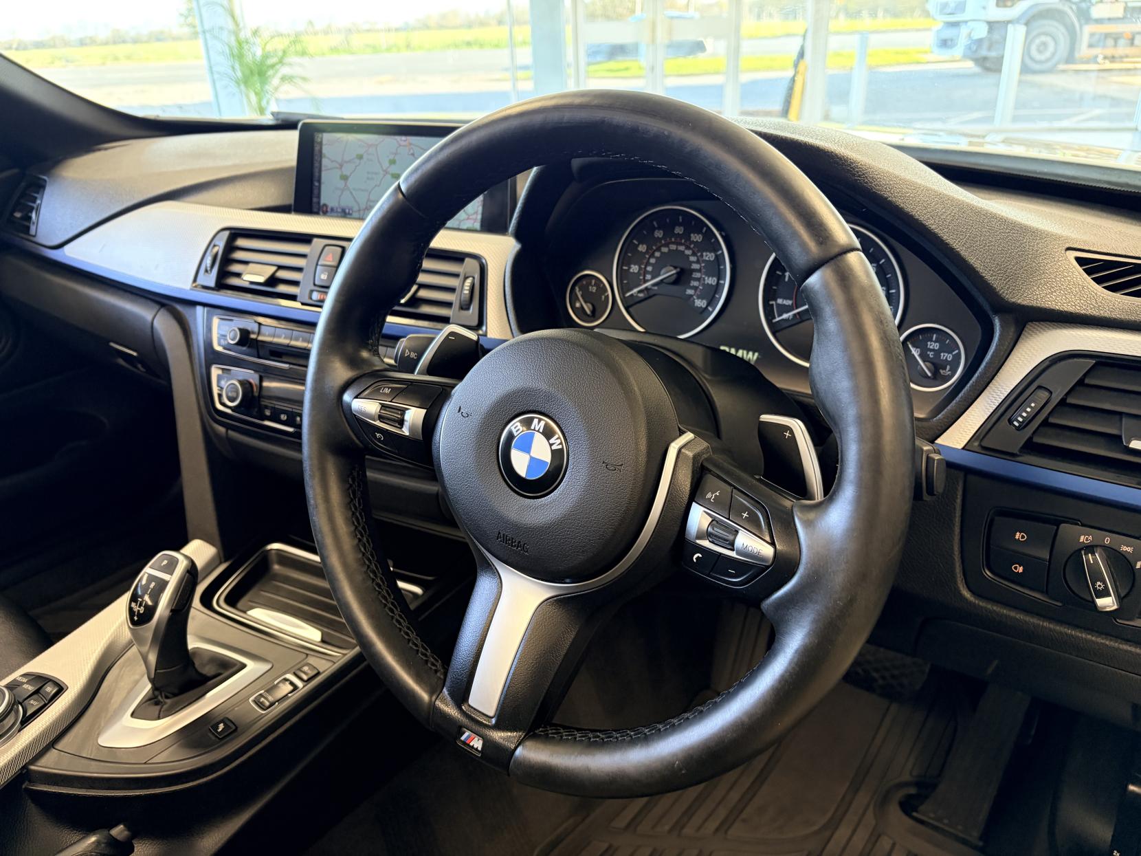 BMW 4 Series 3.0 435i M Sport Convertible 2dr Petrol Auto Euro 6 (s/s) (306 ps)