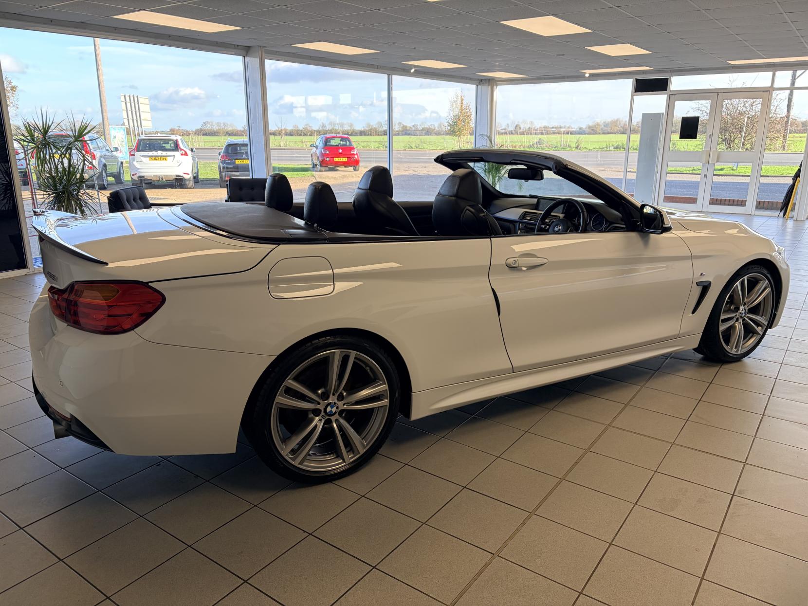 BMW 4 Series 3.0 435i M Sport Convertible 2dr Petrol Auto Euro 6 (s/s) (306 ps)
