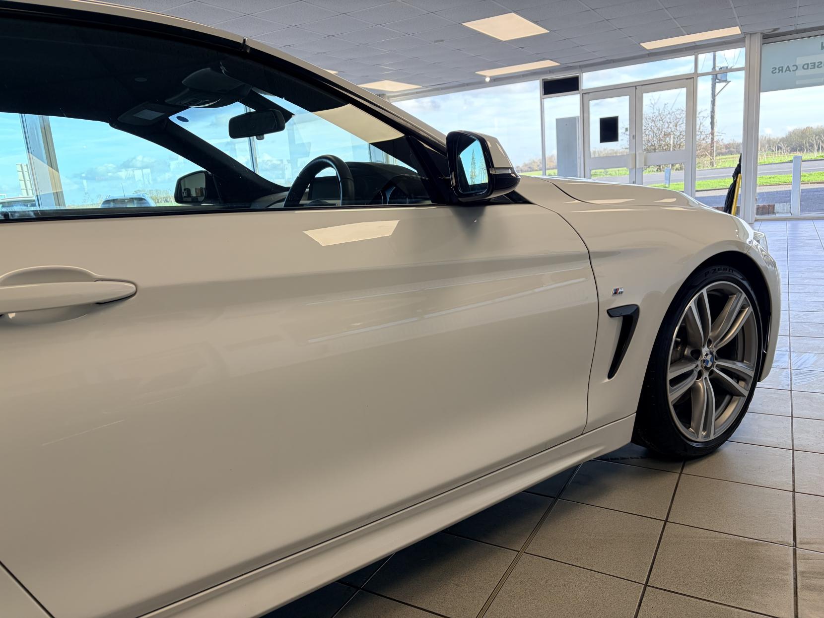 BMW 4 Series 3.0 435i M Sport Convertible 2dr Petrol Auto Euro 6 (s/s) (306 ps)