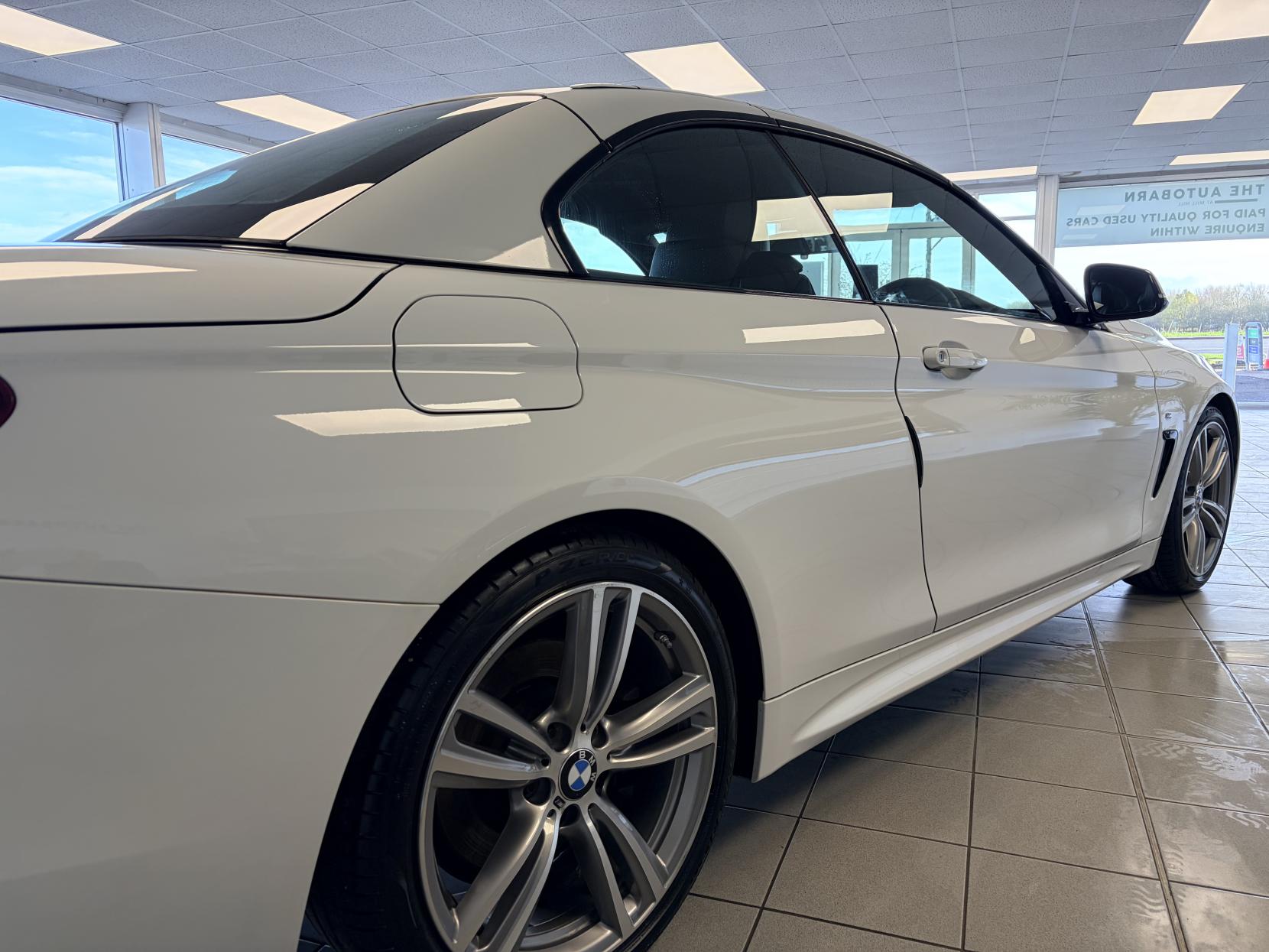 BMW 4 Series 3.0 435i M Sport Convertible 2dr Petrol Auto Euro 6 (s/s) (306 ps)