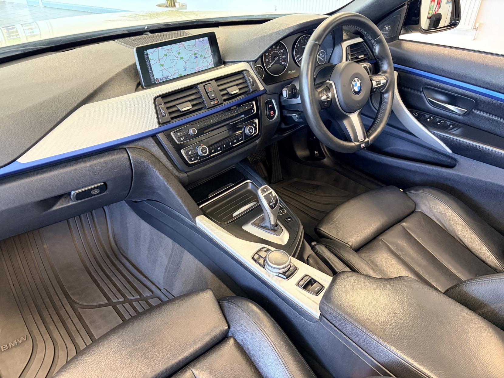 BMW 4 Series 3.0 435i M Sport Convertible 2dr Petrol Auto Euro 6 (s/s) (306 ps)