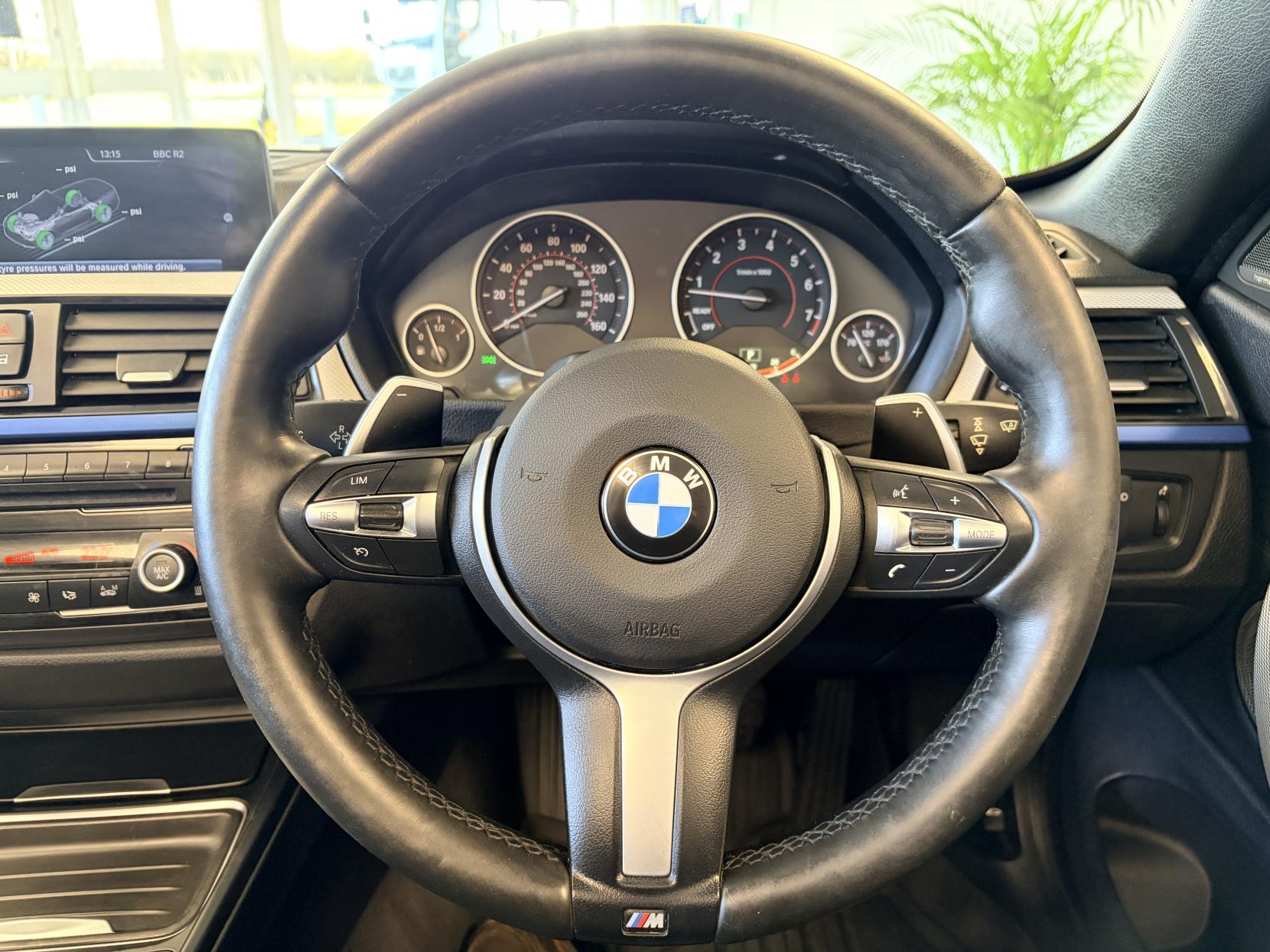 BMW 4 Series 3.0 435i M Sport Convertible 2dr Petrol Auto Euro 6 (s/s) (306 ps)