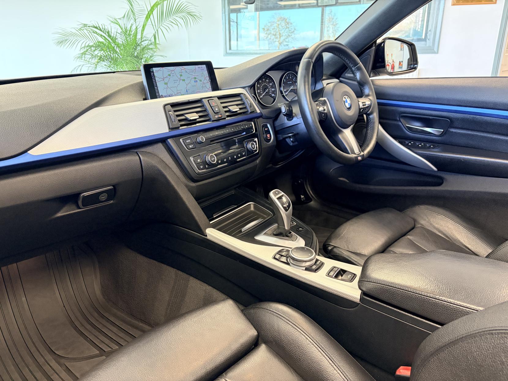 BMW 4 Series 3.0 435i M Sport Convertible 2dr Petrol Auto Euro 6 (s/s) (306 ps)