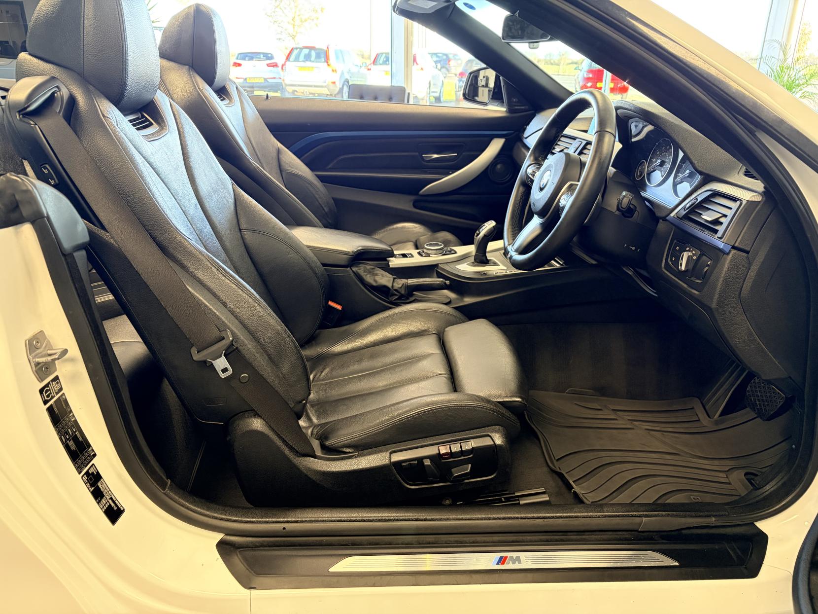 BMW 4 Series 3.0 435i M Sport Convertible 2dr Petrol Auto Euro 6 (s/s) (306 ps)