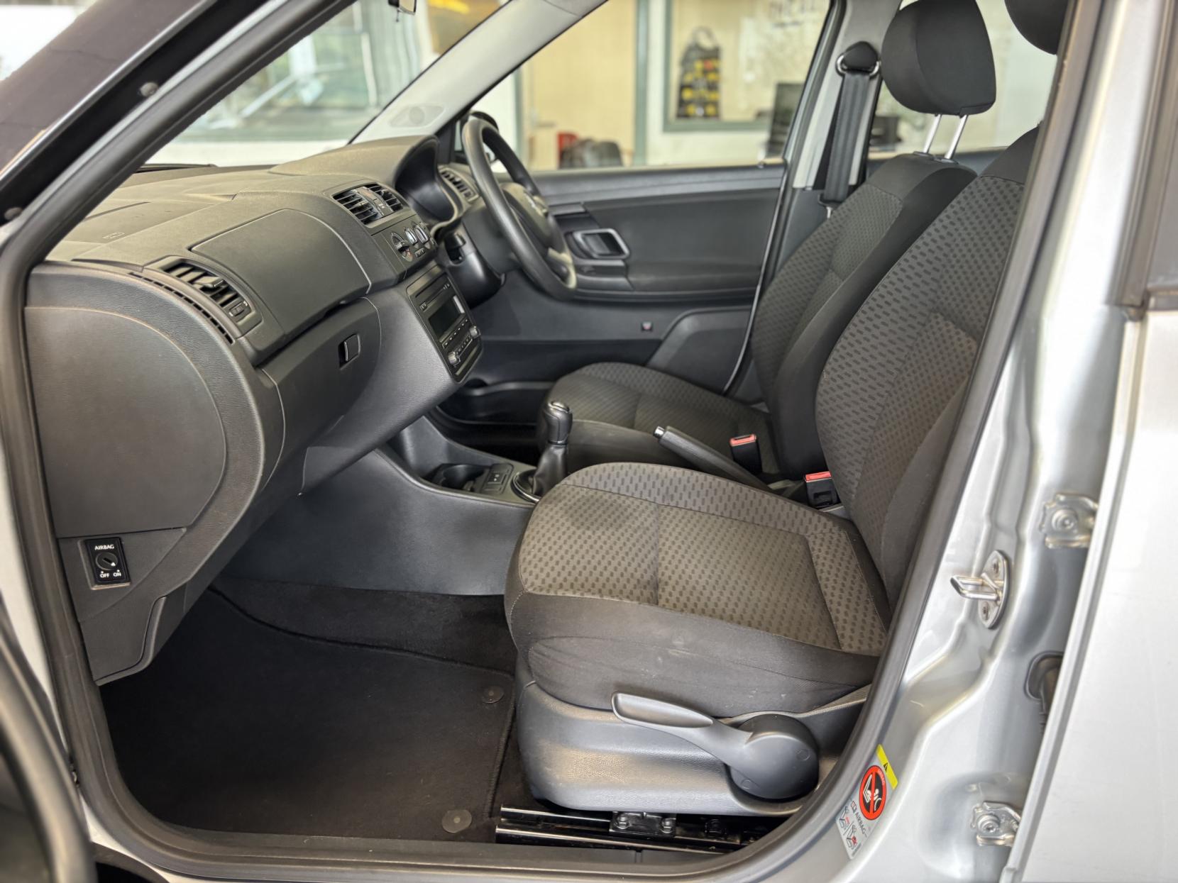 Skoda Fabia 1.2 SE Hatchback 5dr Petrol Manual Euro 5 (69 ps)