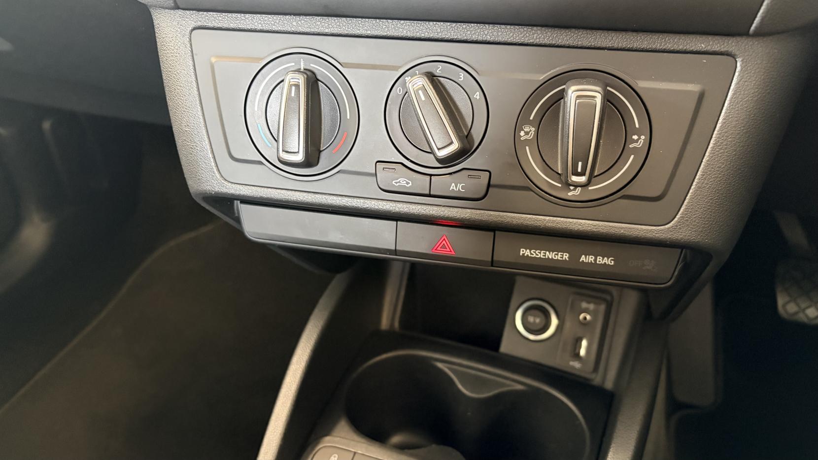 SEAT Ibiza 1.2 TSI SE Hatchback 5dr Petrol Manual Euro 6 (90 ps)