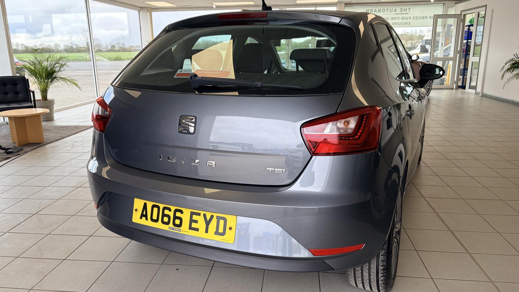 SEAT Ibiza 1.2 TSI SE Hatchback 5dr Petrol Manual Euro 6 (90 ps)
