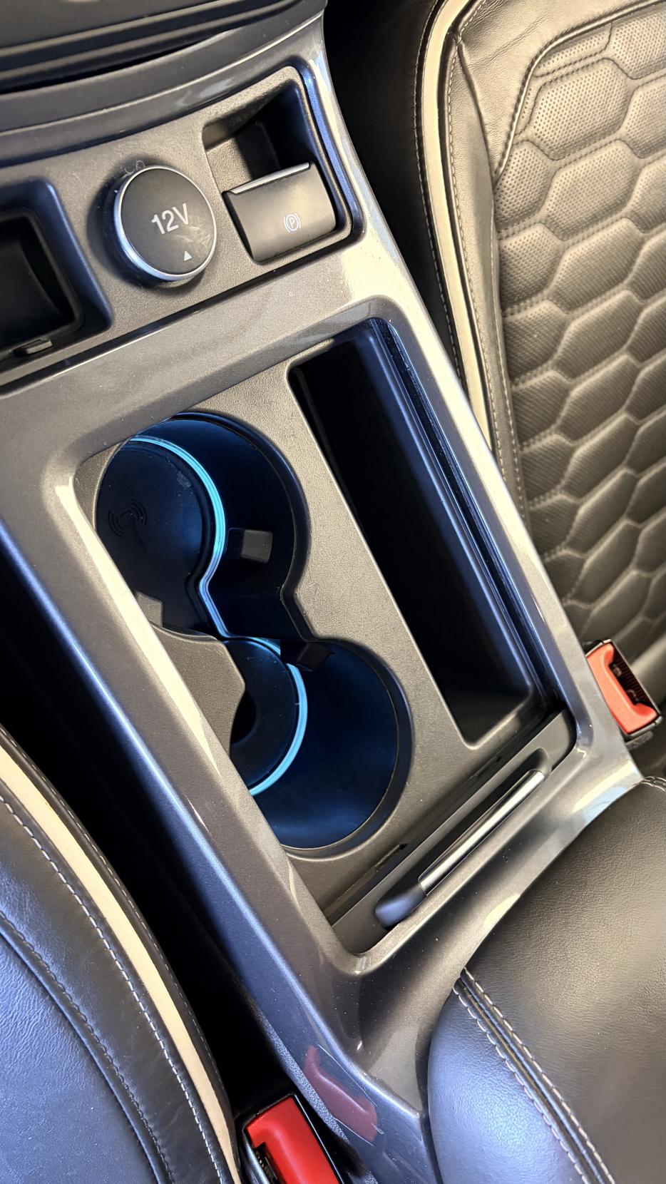 Ford Kuga 2.0 TDCi EcoBlue Vignale SUV 5dr Diesel Powershift AWD Euro 6 (s/s) (180 ps)