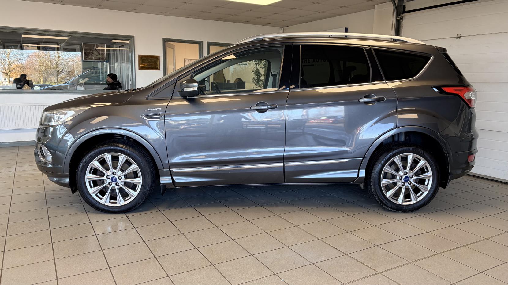 Ford Kuga 2.0 TDCi EcoBlue Vignale SUV 5dr Diesel Powershift AWD Euro 6 (s/s) (180 ps)