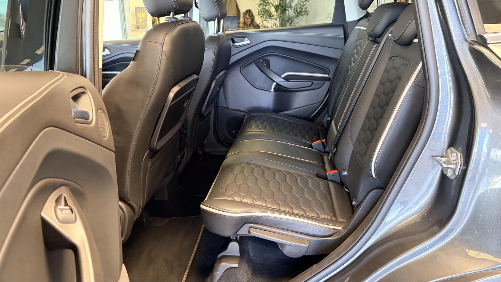 Ford Kuga 2.0 TDCi EcoBlue Vignale SUV 5dr Diesel Powershift AWD Euro 6 (s/s) (180 ps)