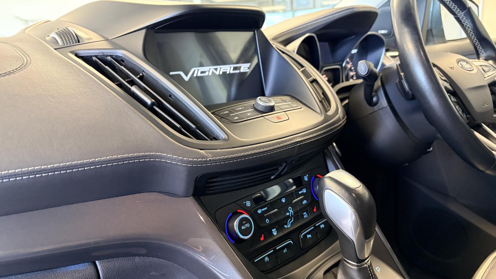 Ford Kuga 2.0 TDCi EcoBlue Vignale SUV 5dr Diesel Powershift AWD Euro 6 (s/s) (180 ps)