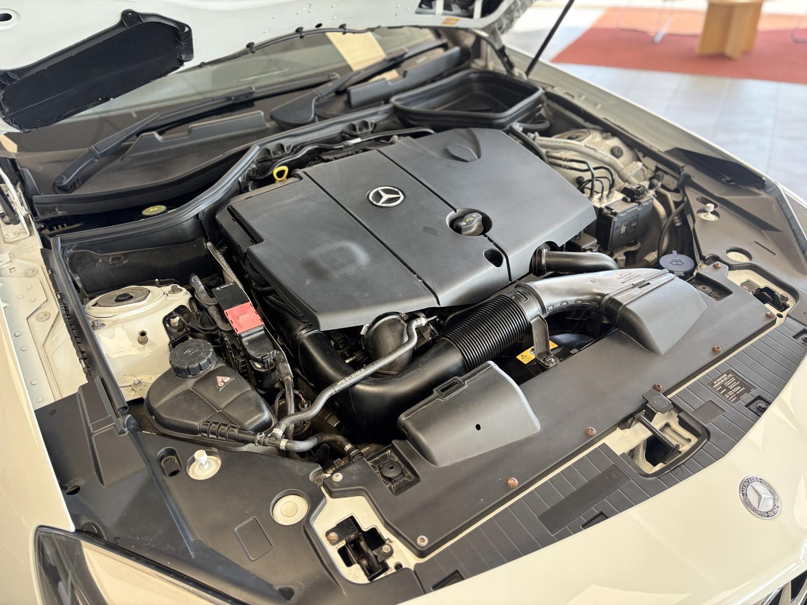 Mercedes-Benz SLK 2.1 SLK250 CDI AMG Sport Convertible 2dr Diesel G-Tronic+ Euro 5 (s/s) (204 ps)