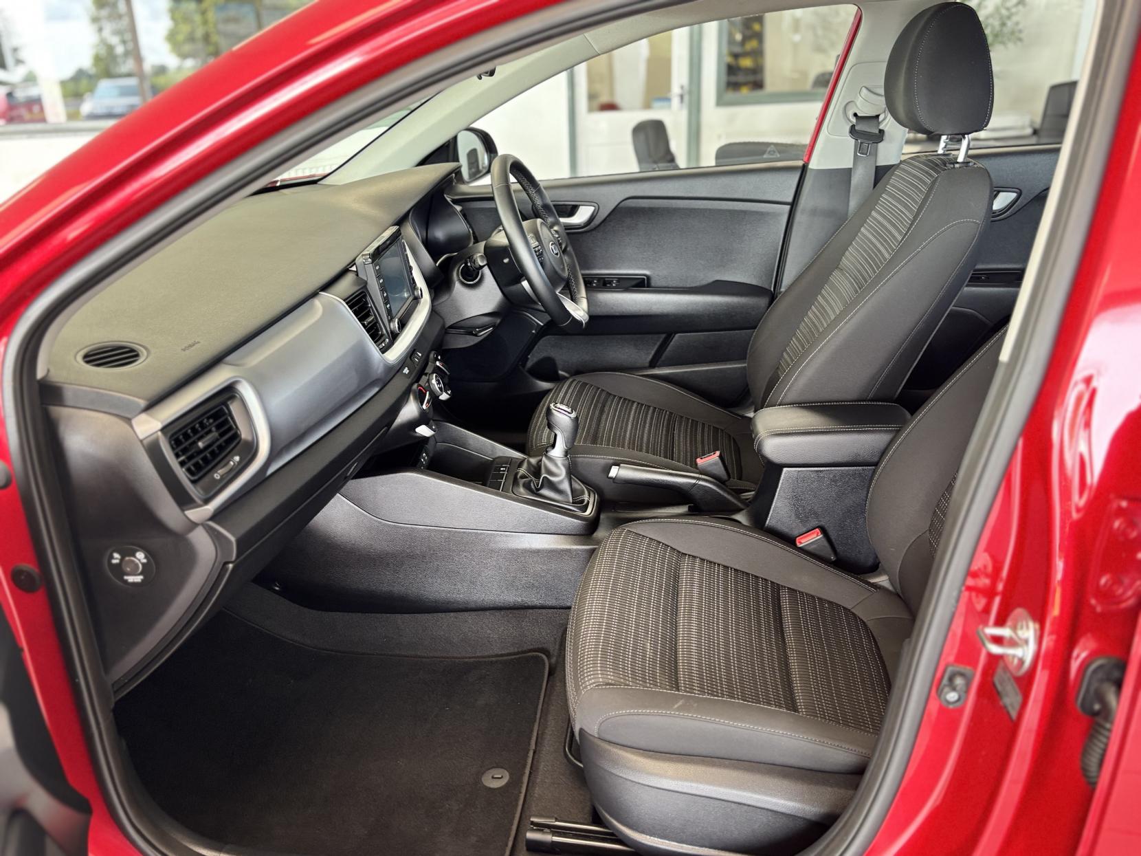Kia Stonic 1.0 T-GDi 2 SUV 5dr Petrol Manual Euro 6 (s/s) (118 bhp)
