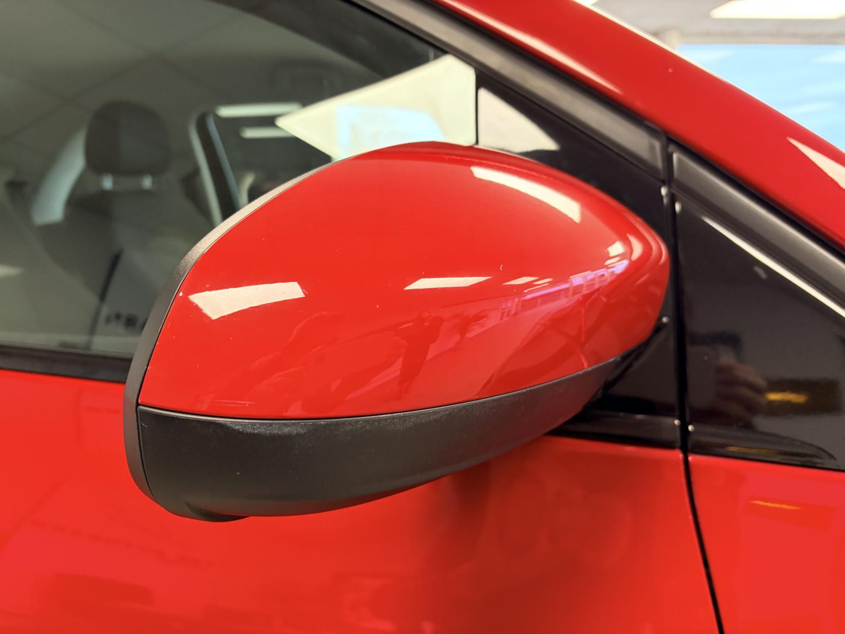 Vauxhall ADAM 1.2 16v JAM Hatchback 3dr Petrol Manual Euro 5 (70 ps)