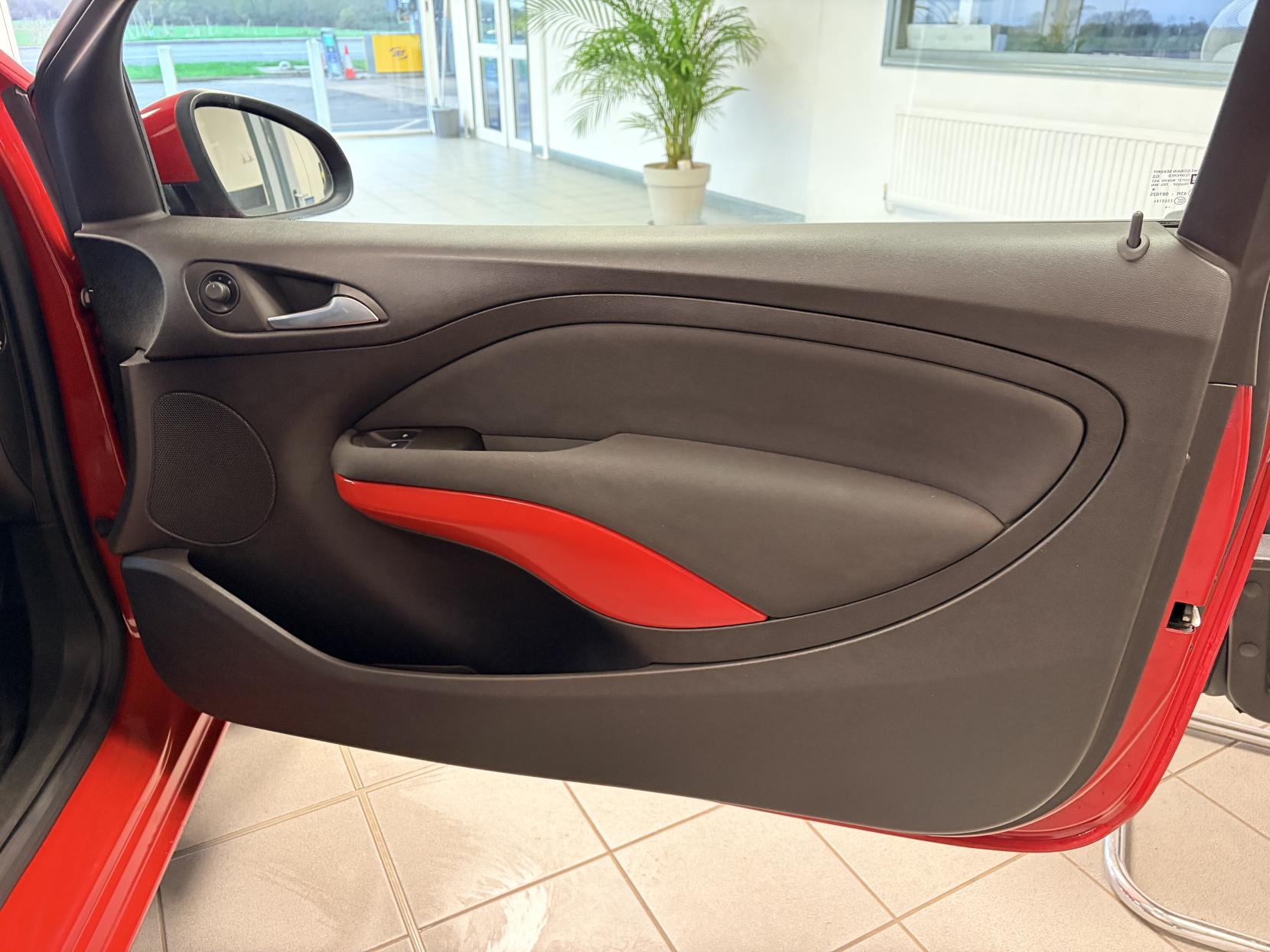 Vauxhall ADAM 1.2 16v JAM Hatchback 3dr Petrol Manual Euro 5 (70 ps)