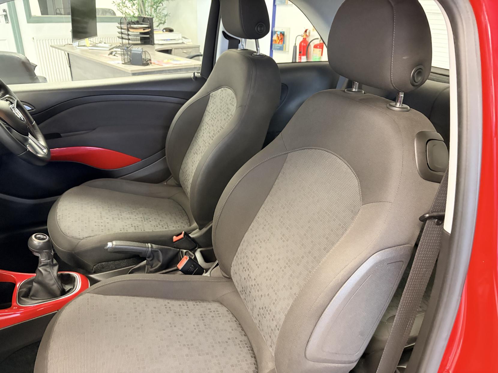 Vauxhall ADAM 1.2 16v JAM Hatchback 3dr Petrol Manual Euro 5 (70 ps)